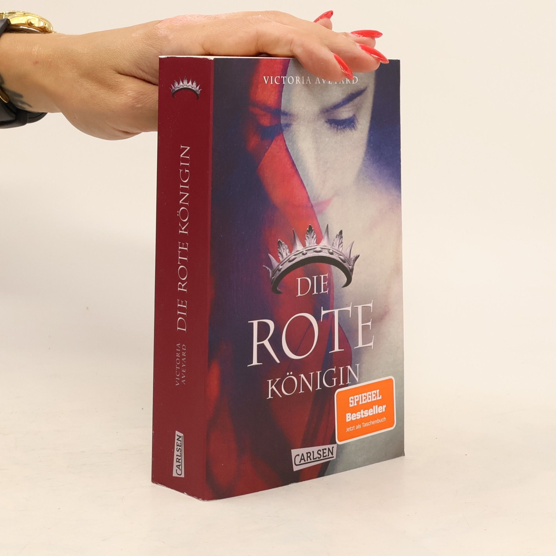 Victoria Aveyard Die Rote Königin