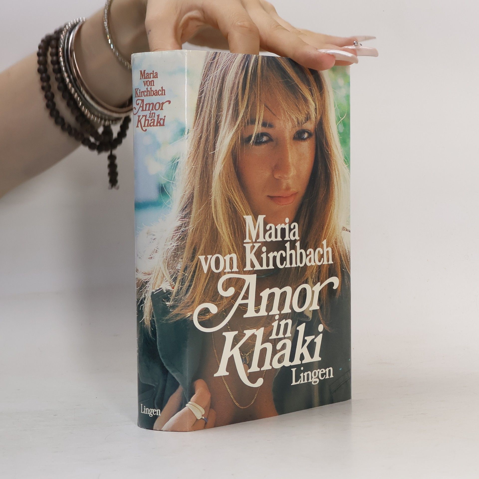 Maria von Kirchbach  Amor in Khaki