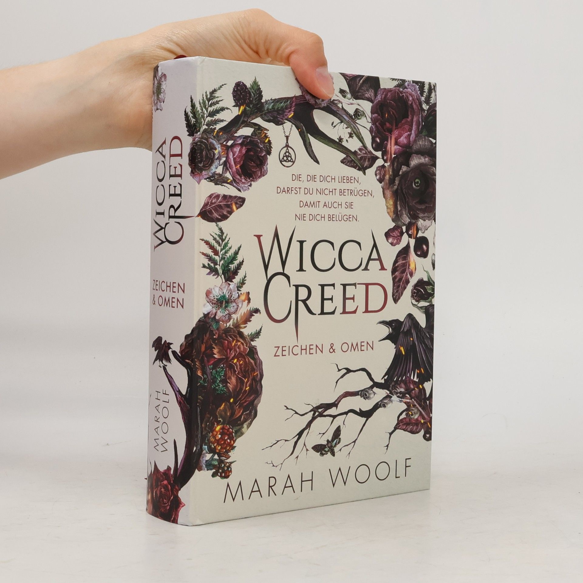 Marah Woolf WiccaCreed. Zeichen & Omen