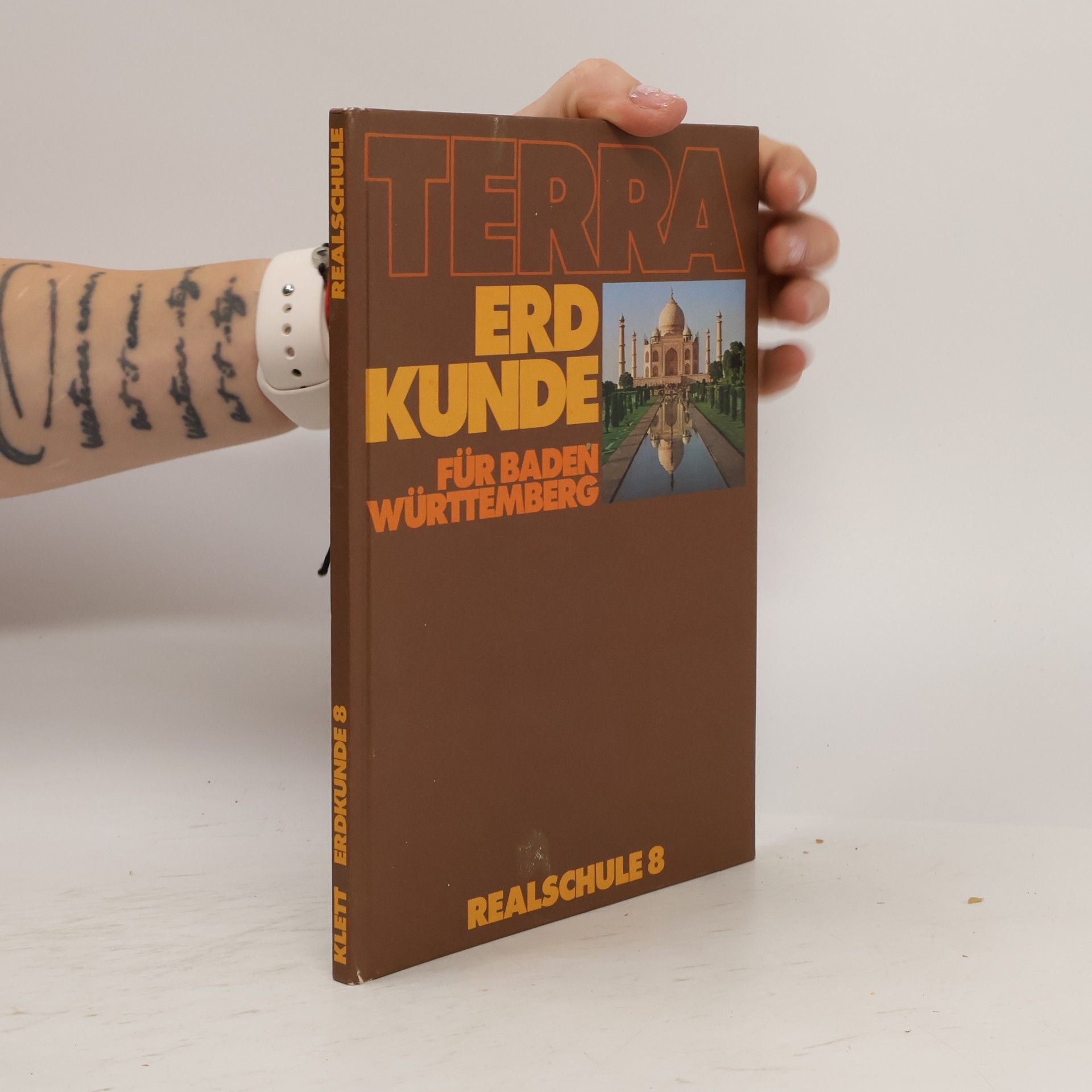 Karl-Günther Krauter Terra. Erdkunde für Baden-Württemberg 8