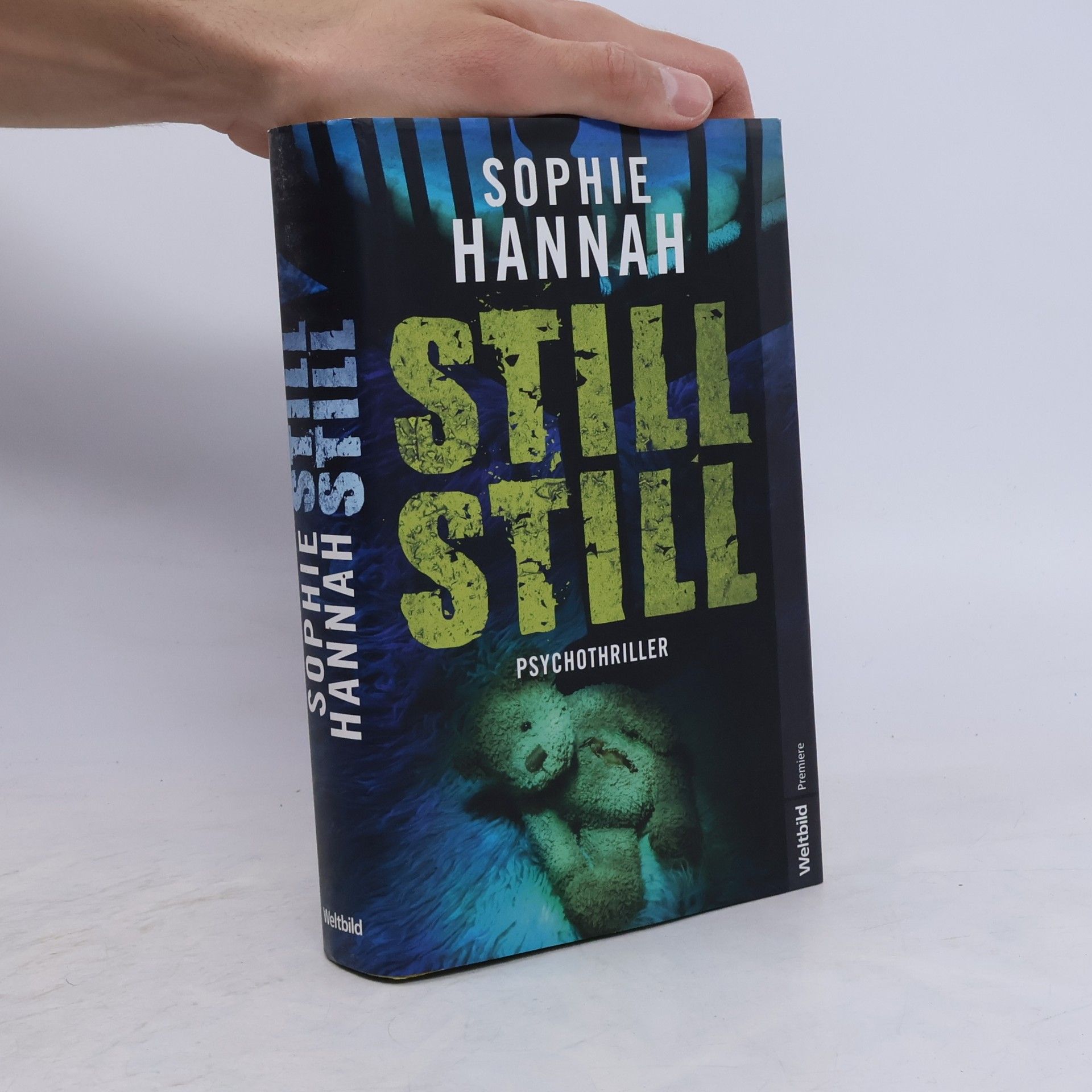 Sophie Hannah Still, still