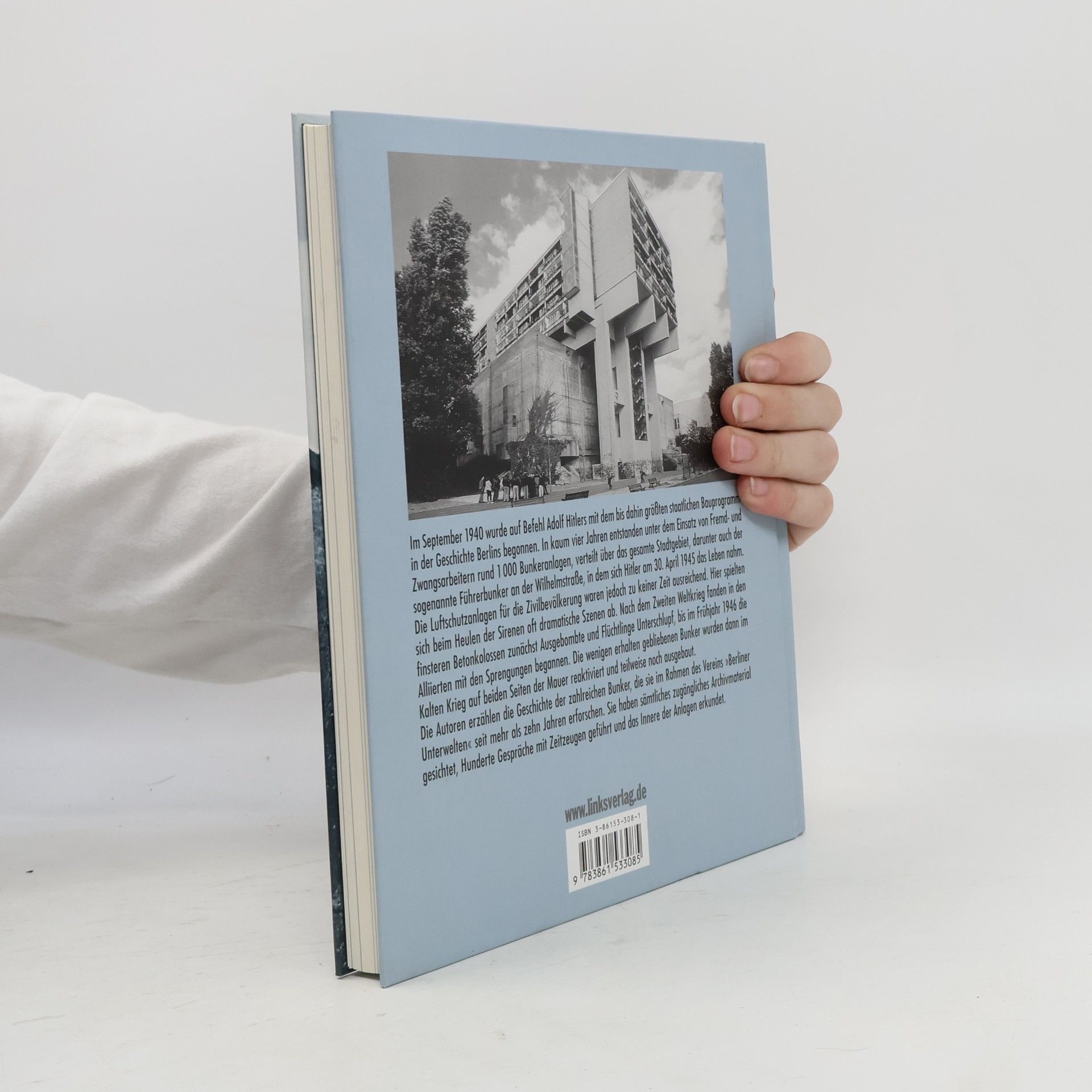 Dietmar Arnold Sirenen und gepackte Koffer