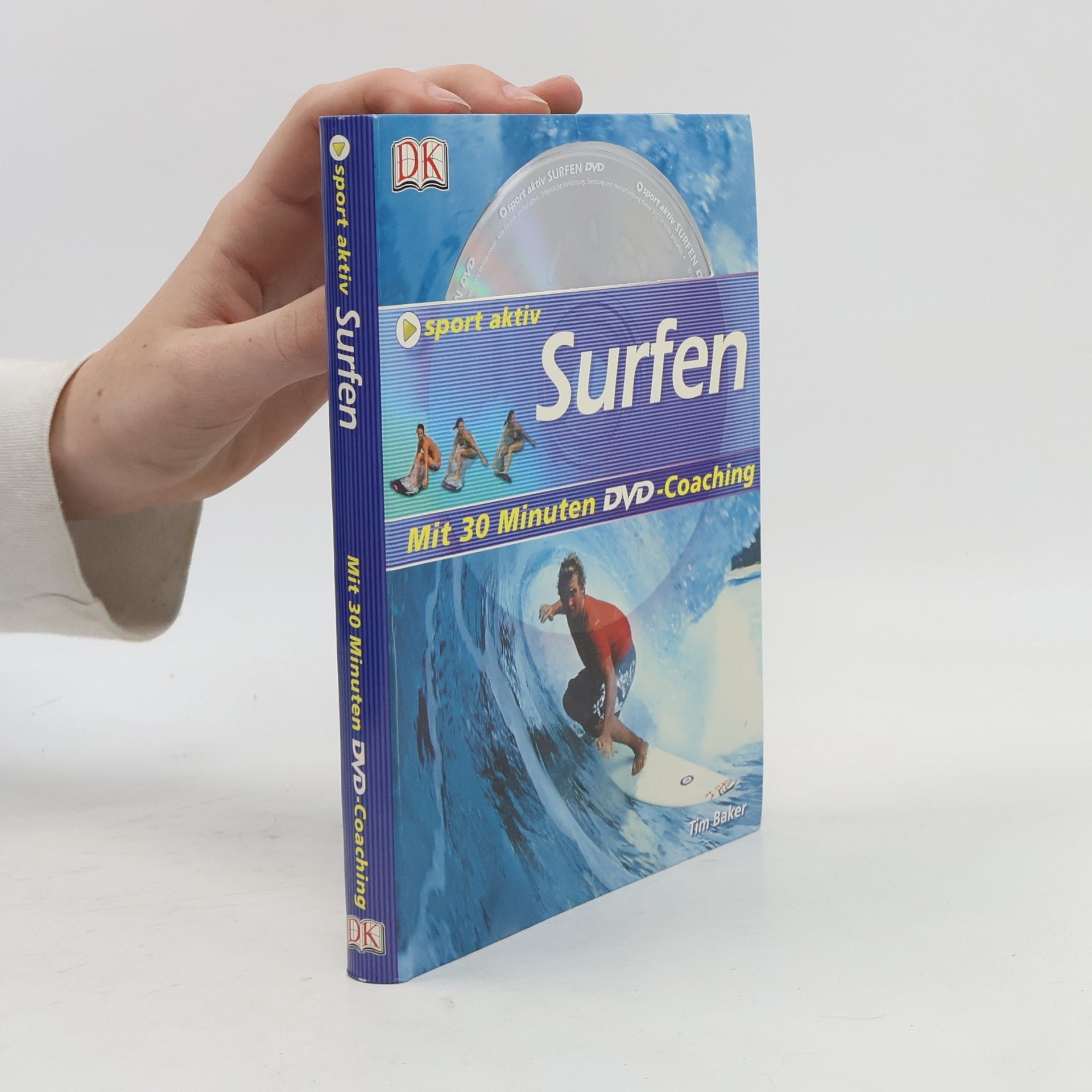 Tim Baker Surfen