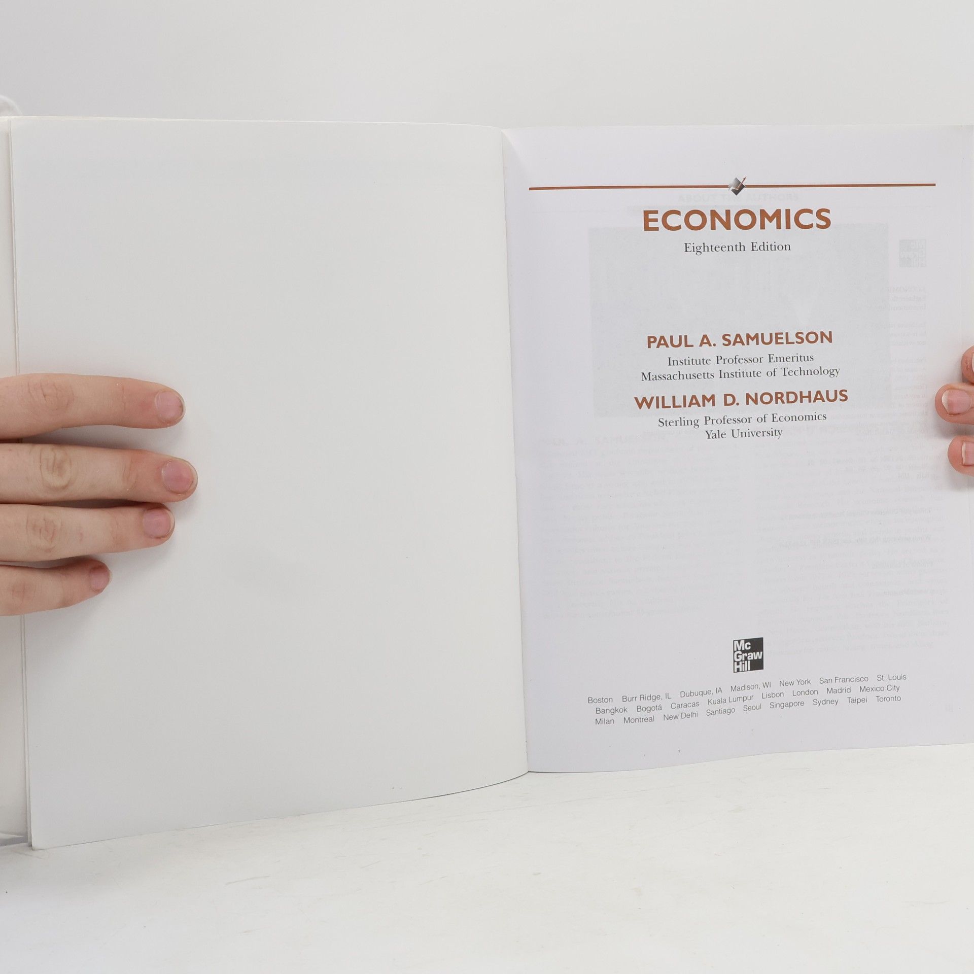 Paul A. Samuelson Economics Eighteenth Edition