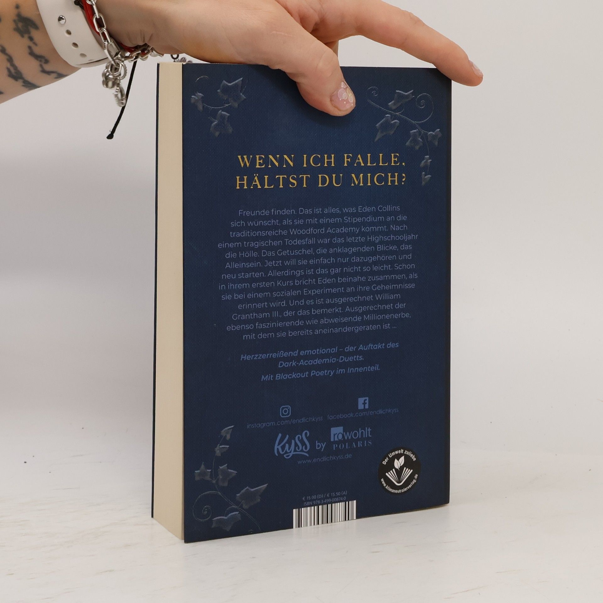 Nikola Hotel Dark Ivy - Wenn ich falle