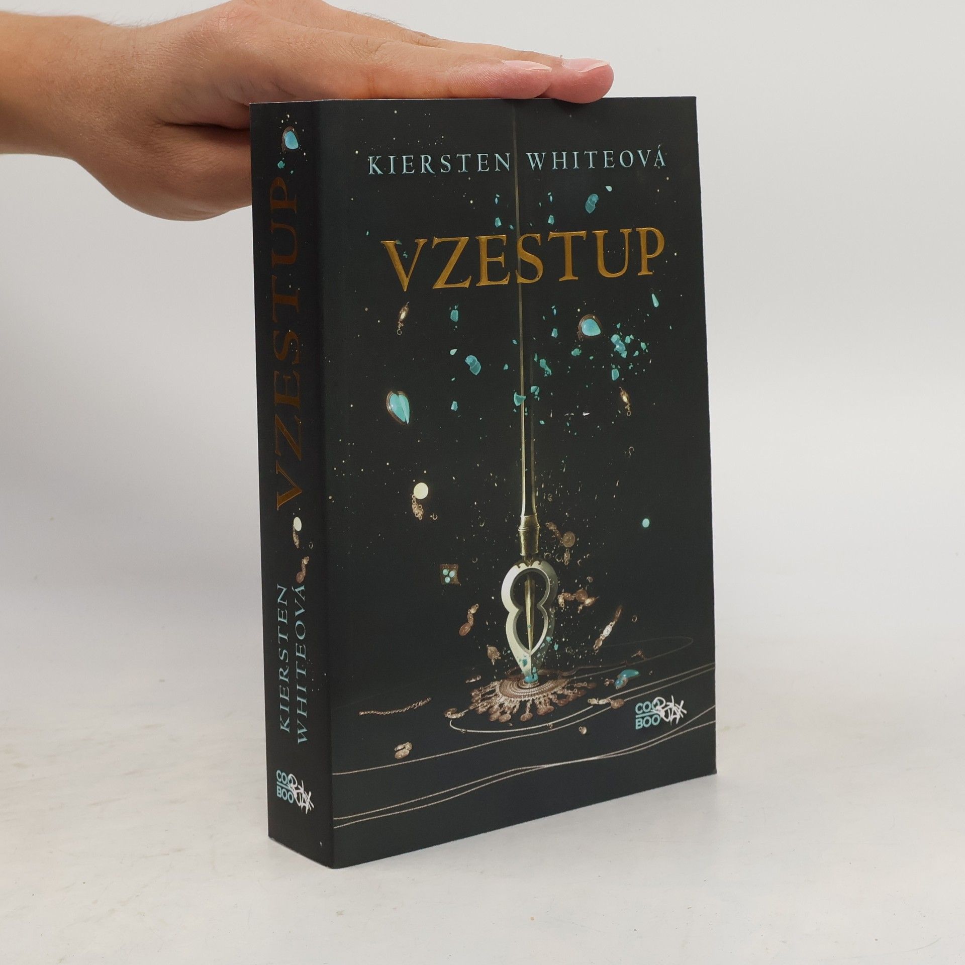 Kiersten White Vzestup: Dobyvatelská sága 2
