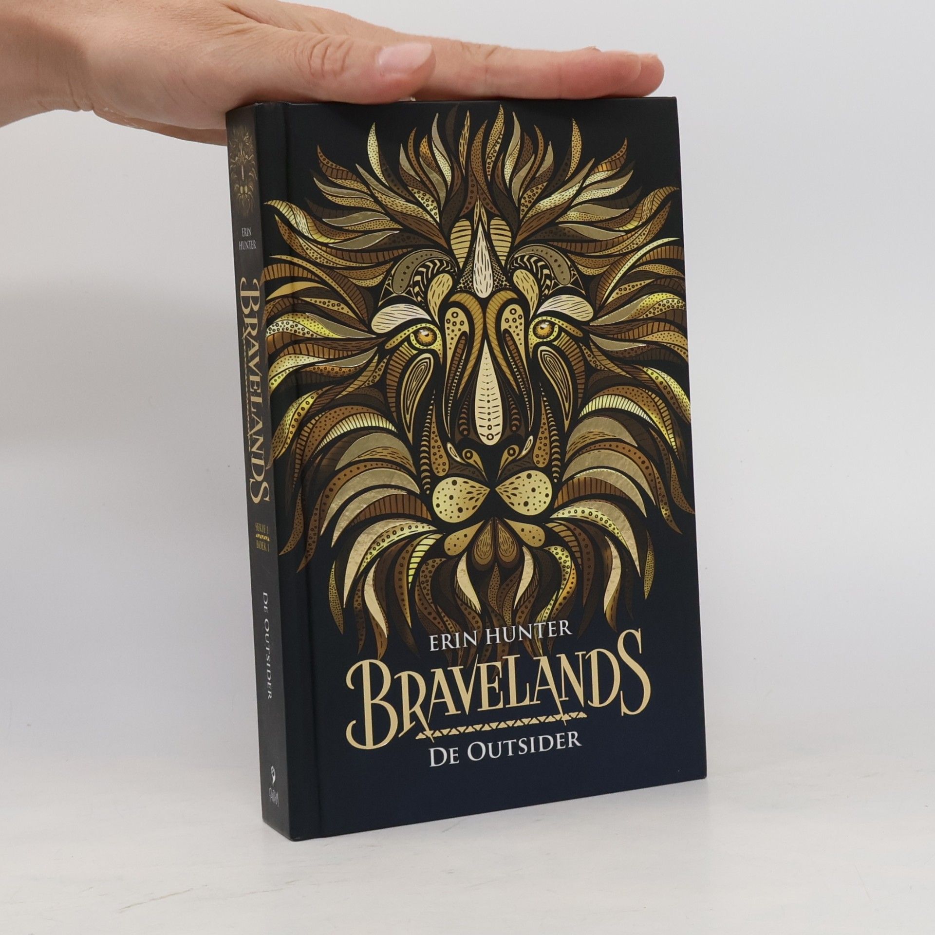 Erin Hunter Bravelands - 1: De Outsider