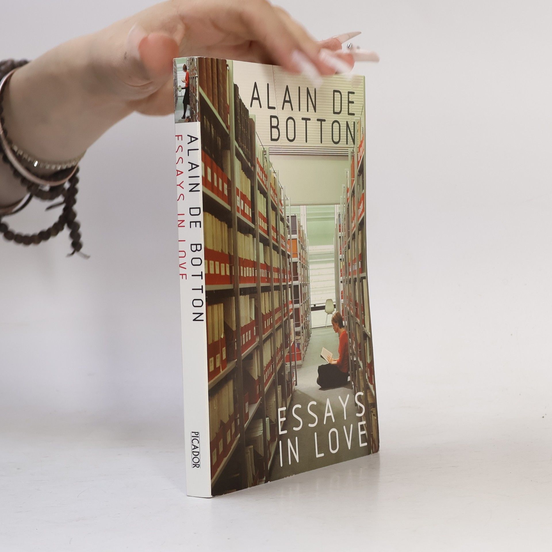 Alain de Botton Essays in Love