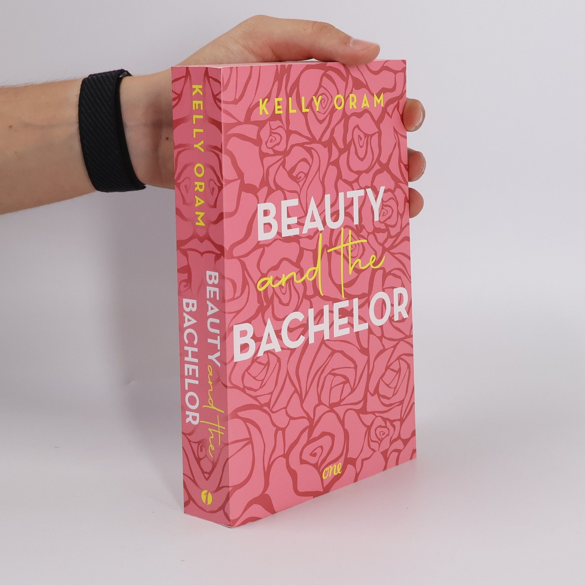 Kelly Oram Cinder & Ella-Universum - 1: Beauty and the Bachelor