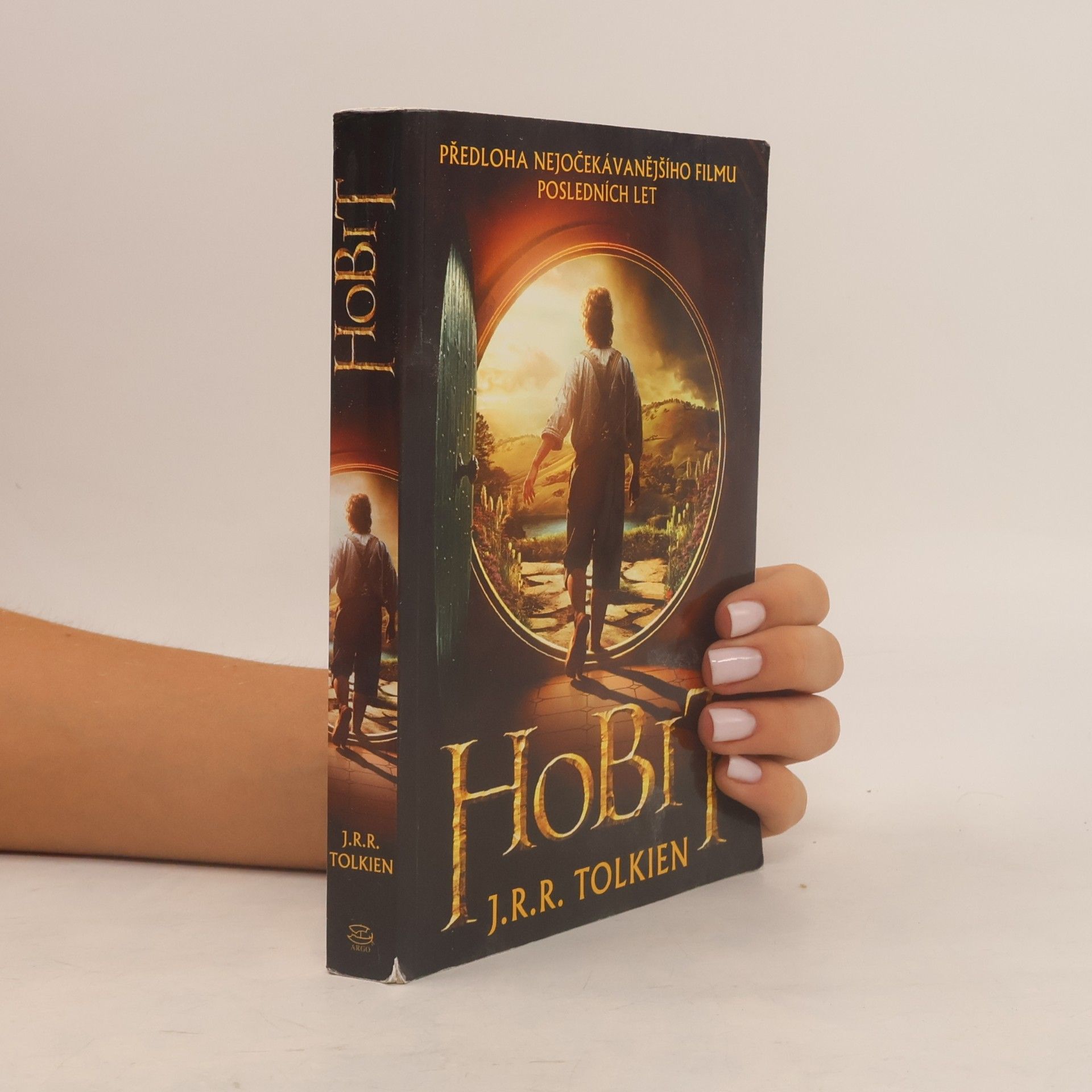 J. R. R. Tolkien Hobit, aneb, Cesta tam a zase zpátky
