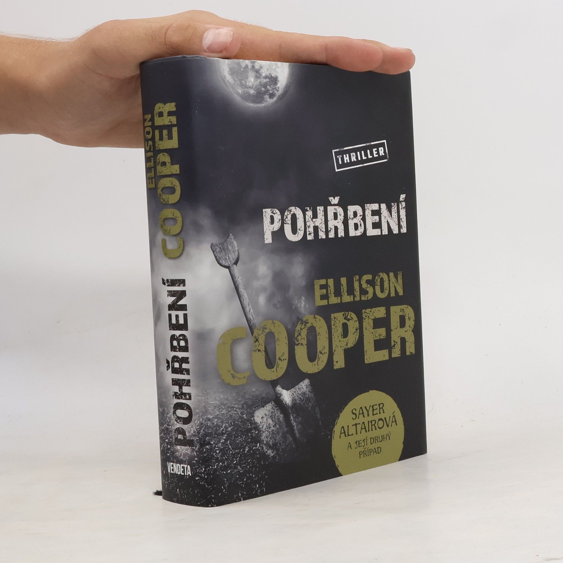 Ellison Cooper Pohřbení