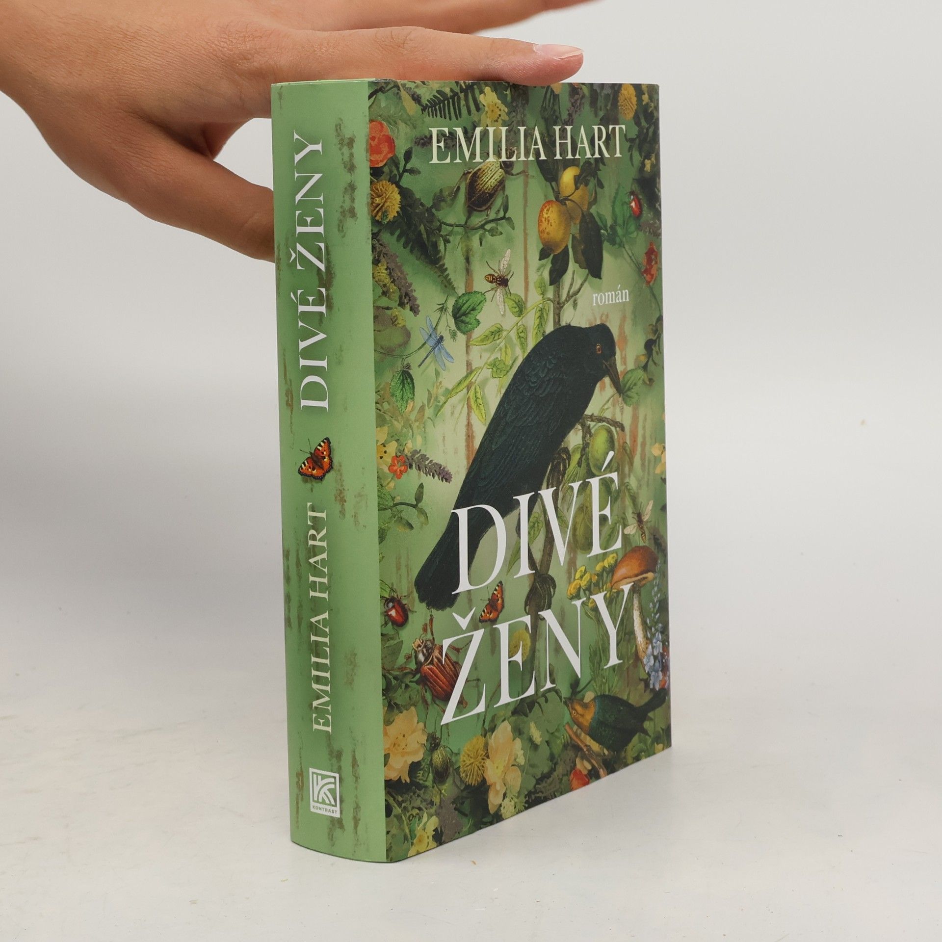 Emilia Hart Divé ženy