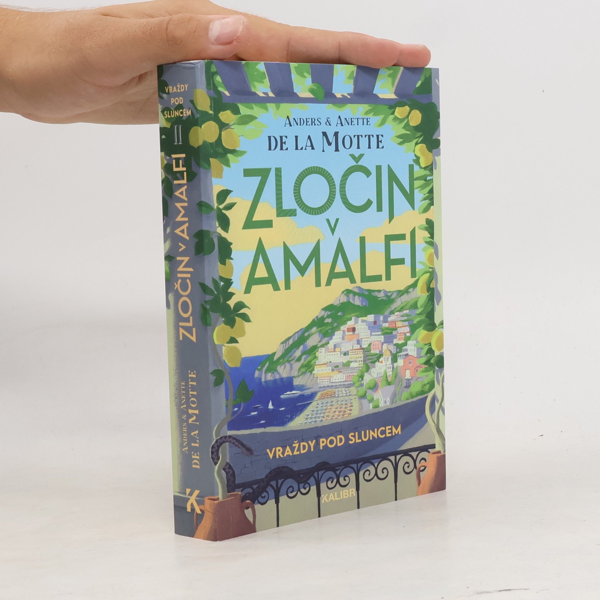 Anette De la Motte Vraždy pod sluncem II: Zločin v Amalfi