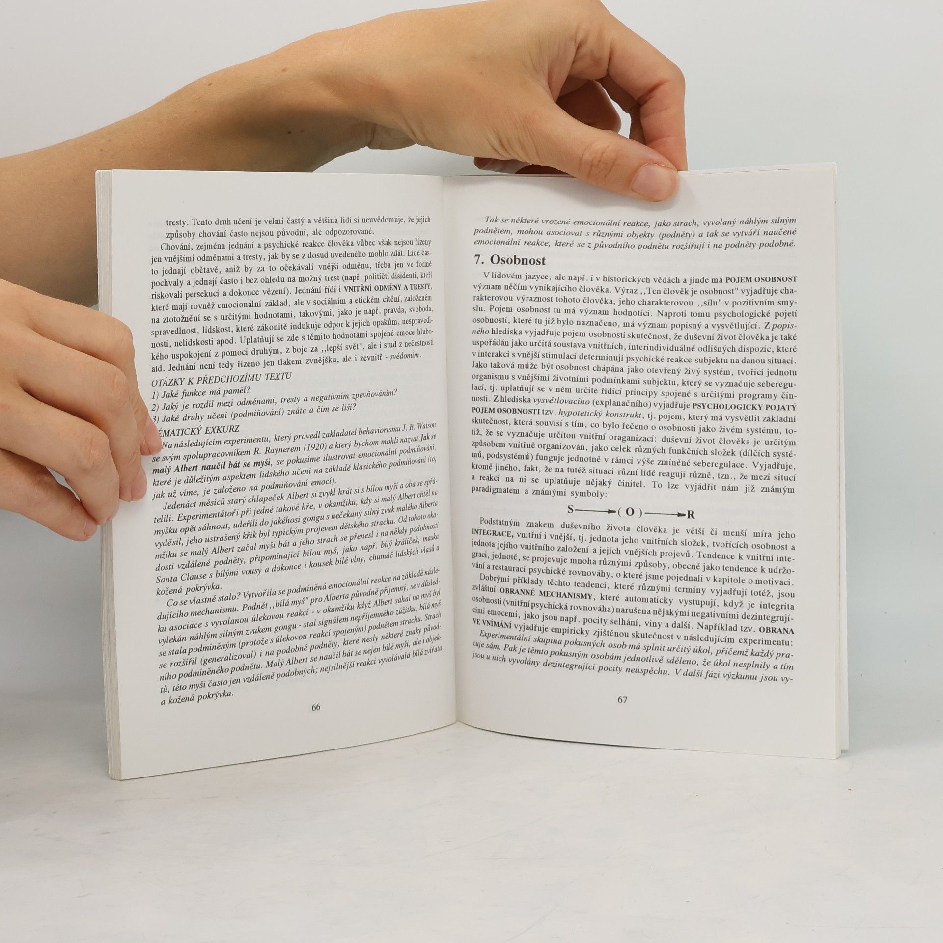 Milan Nakonečný Moderní psychologie : učební text pro střední školy