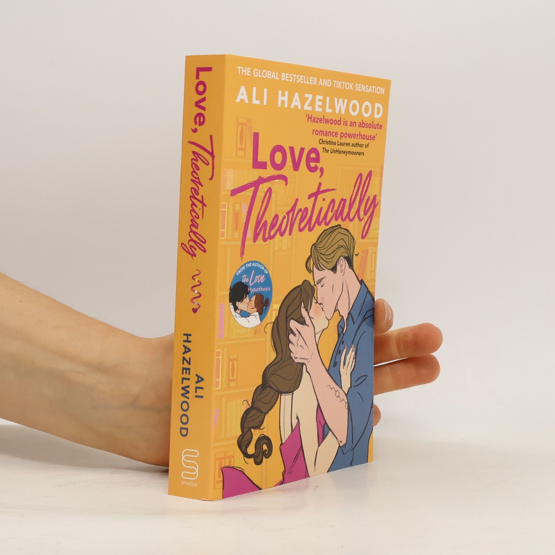 Ali Hazelwood Love, Theoretically
