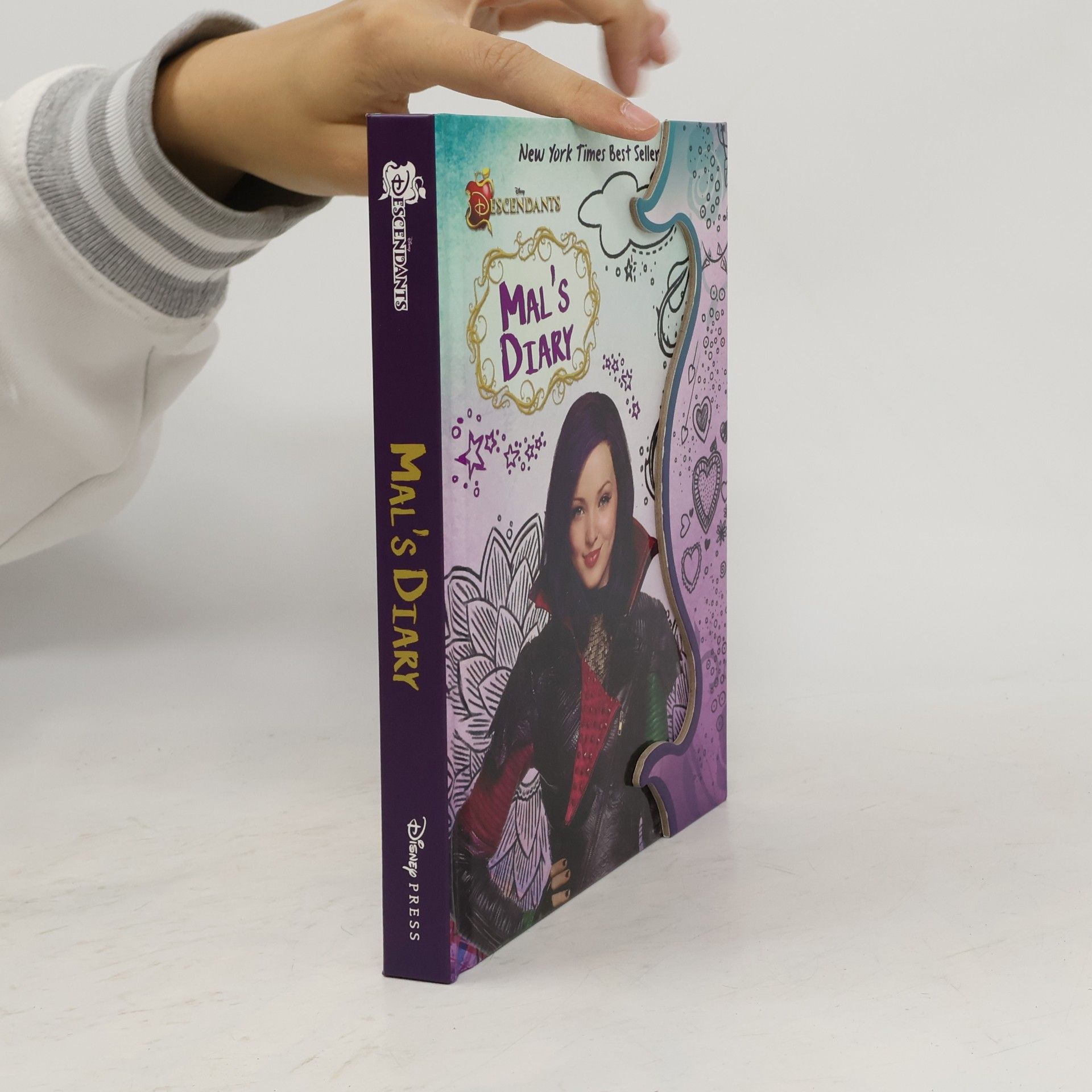 Inc Disney Enterprises Descendants Mals Diary