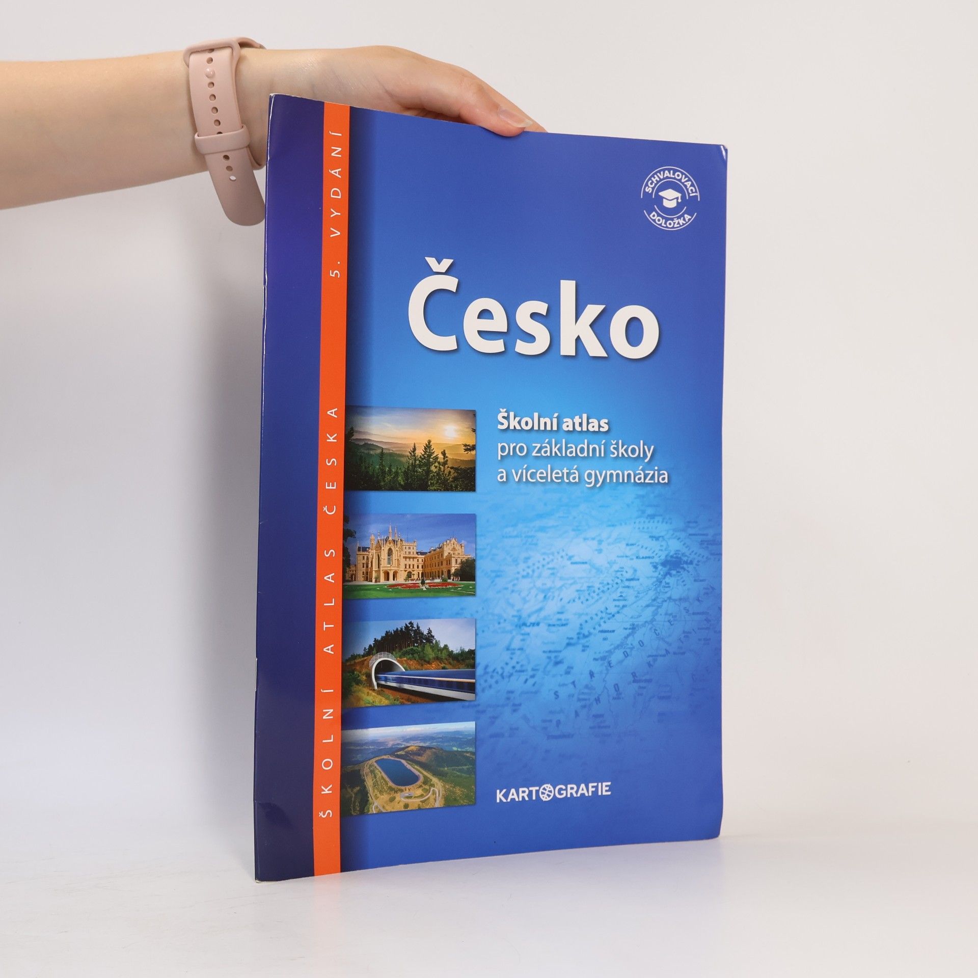 Collectif d'auteurs Česko: školní atlas pro základní školy a víceletá gymnázia