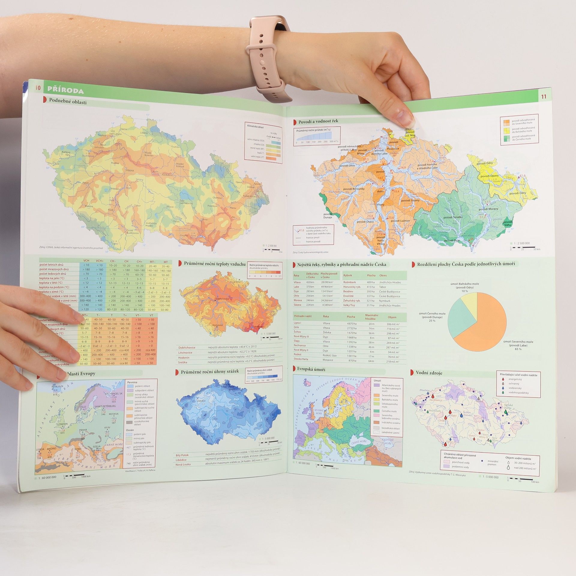 AA.VV. Česko: školní atlas pro základní školy a víceletá gymnázia