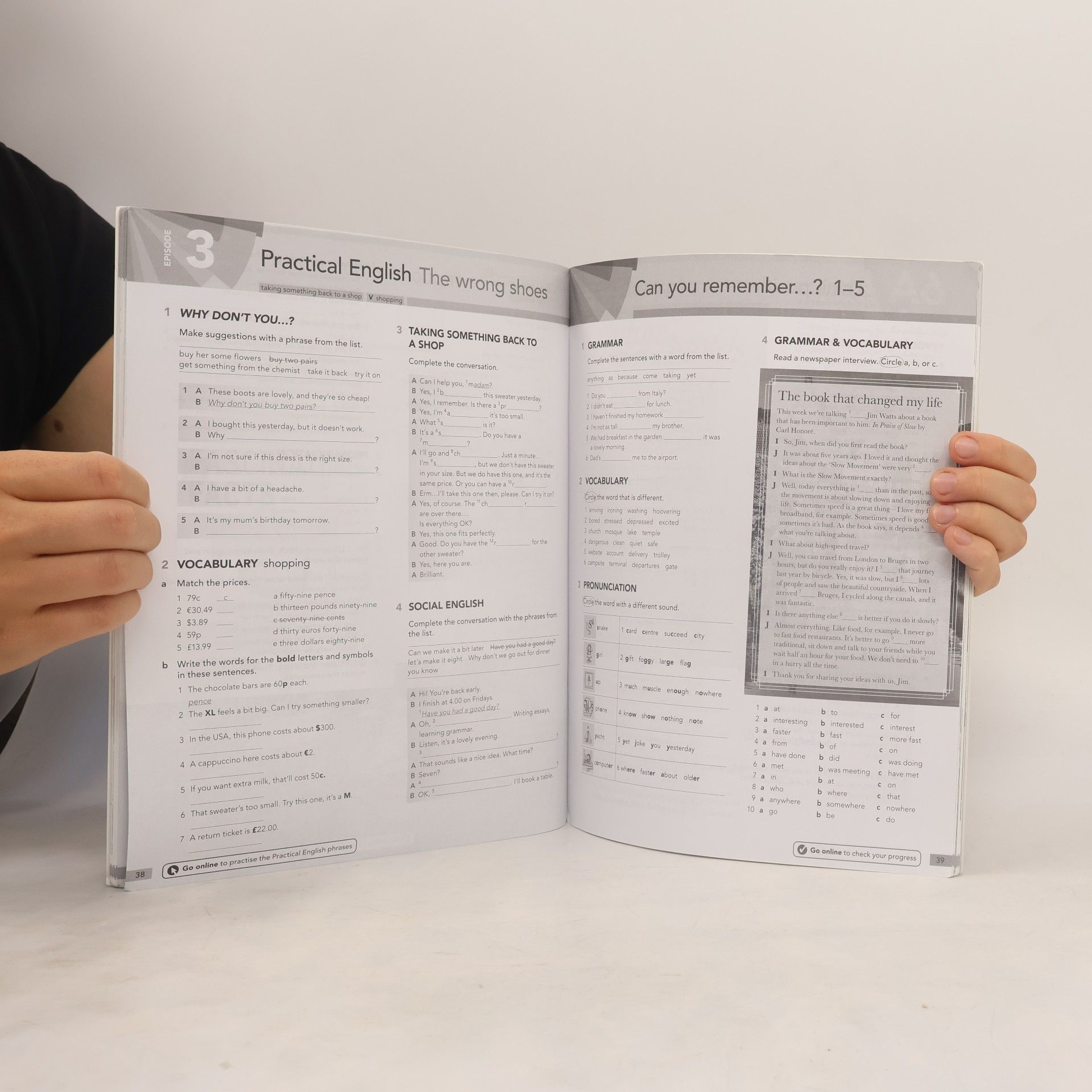 Oxford University Press English File: Pre-Intermediate: Workbook with Key