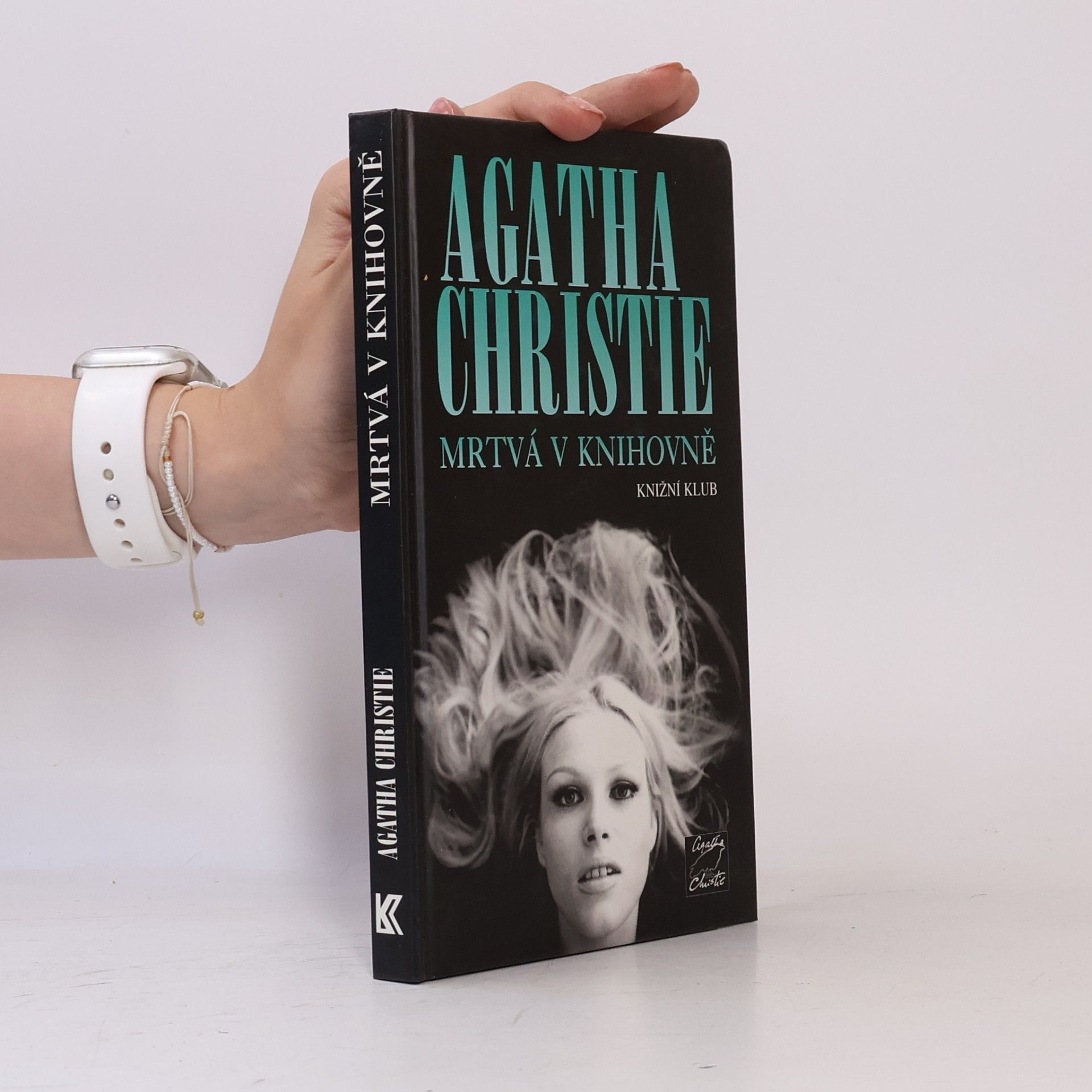 Agatha Christie Mrtvá v knihovně