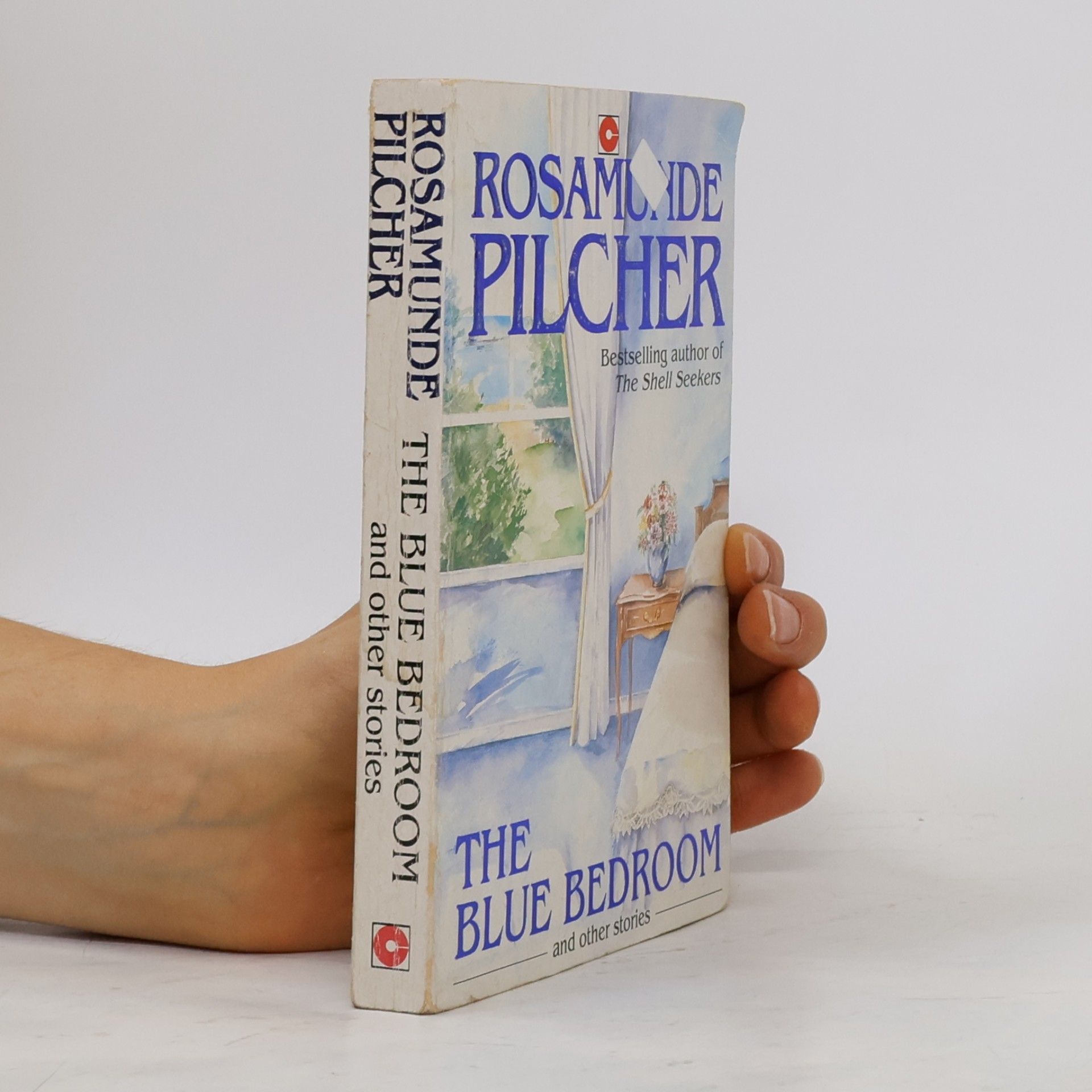 Rosamunde Pilcher The blue bedroom and other stories.