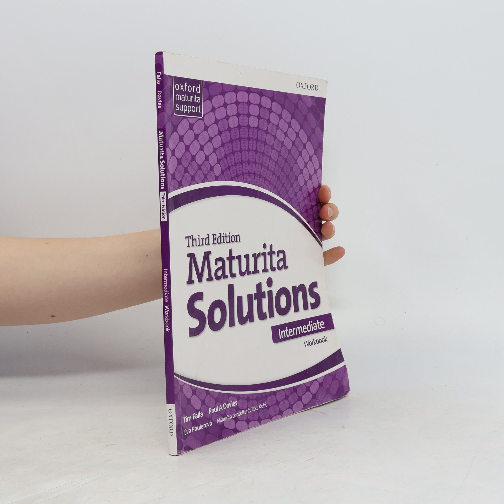 AA.VV. Maturita Solutions: Intermediate - Workbook