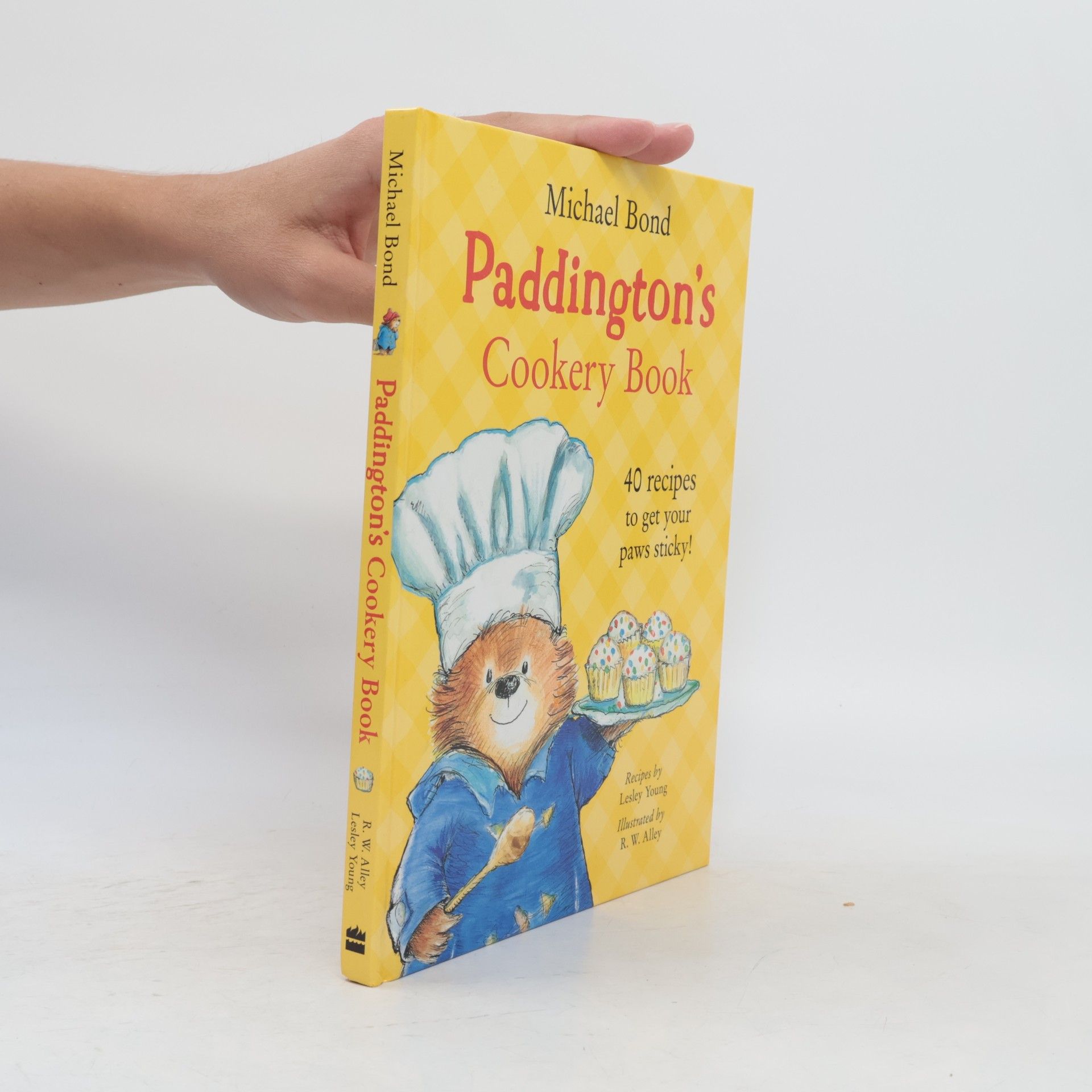Lesley Young Paddington's Cookery Book