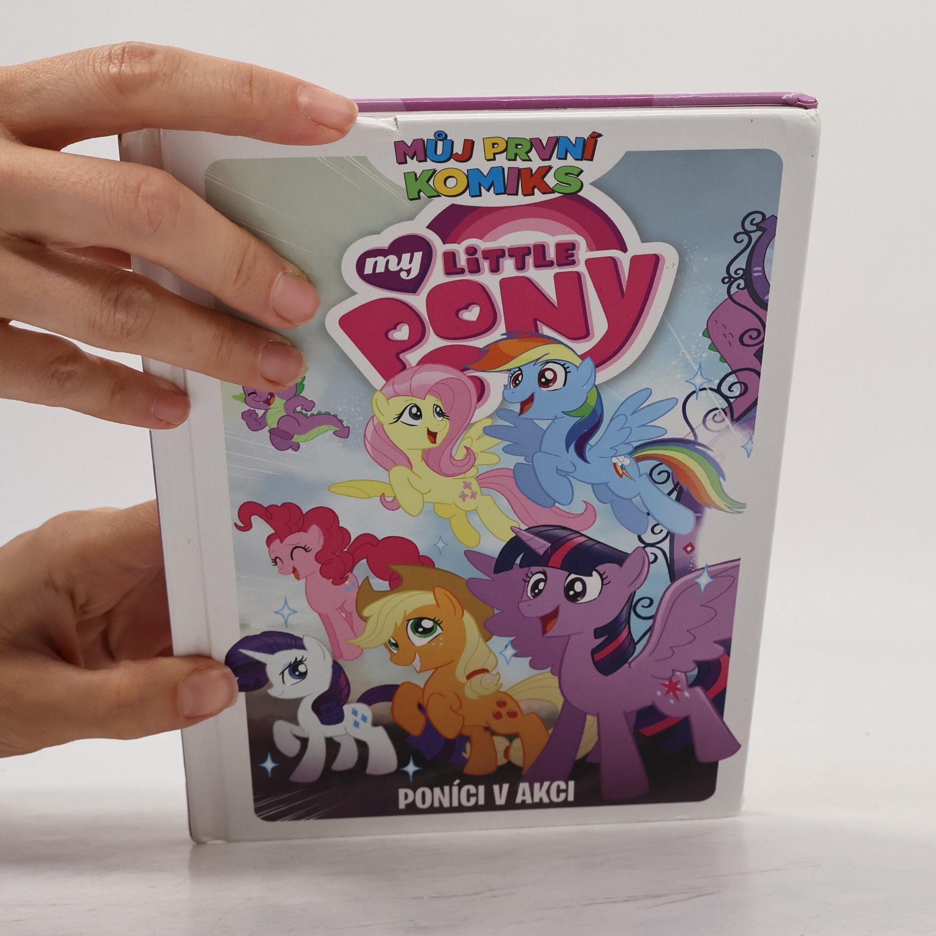 Kateřina Tichá My little pony. Poníci v akci