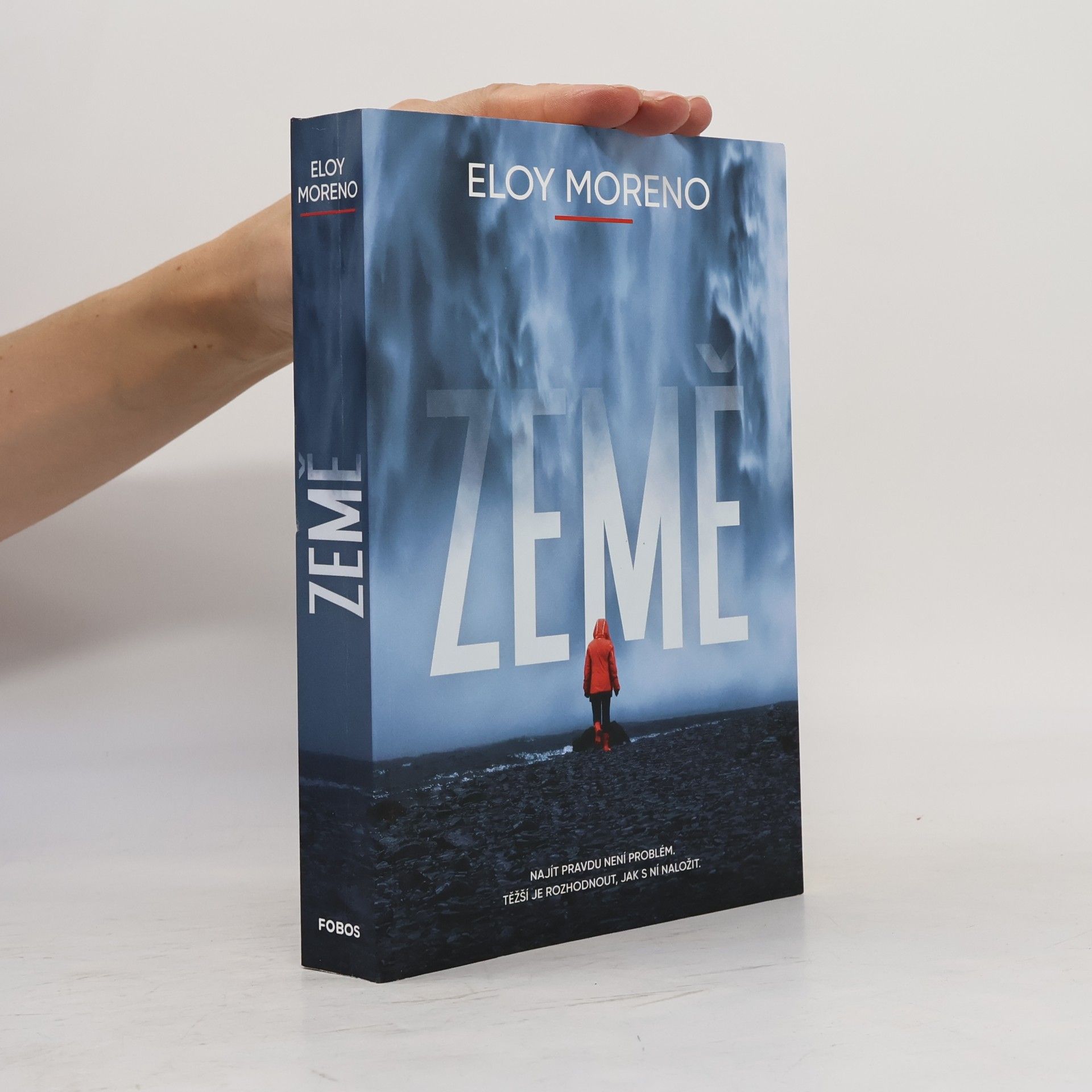 Eloy Moreno Země