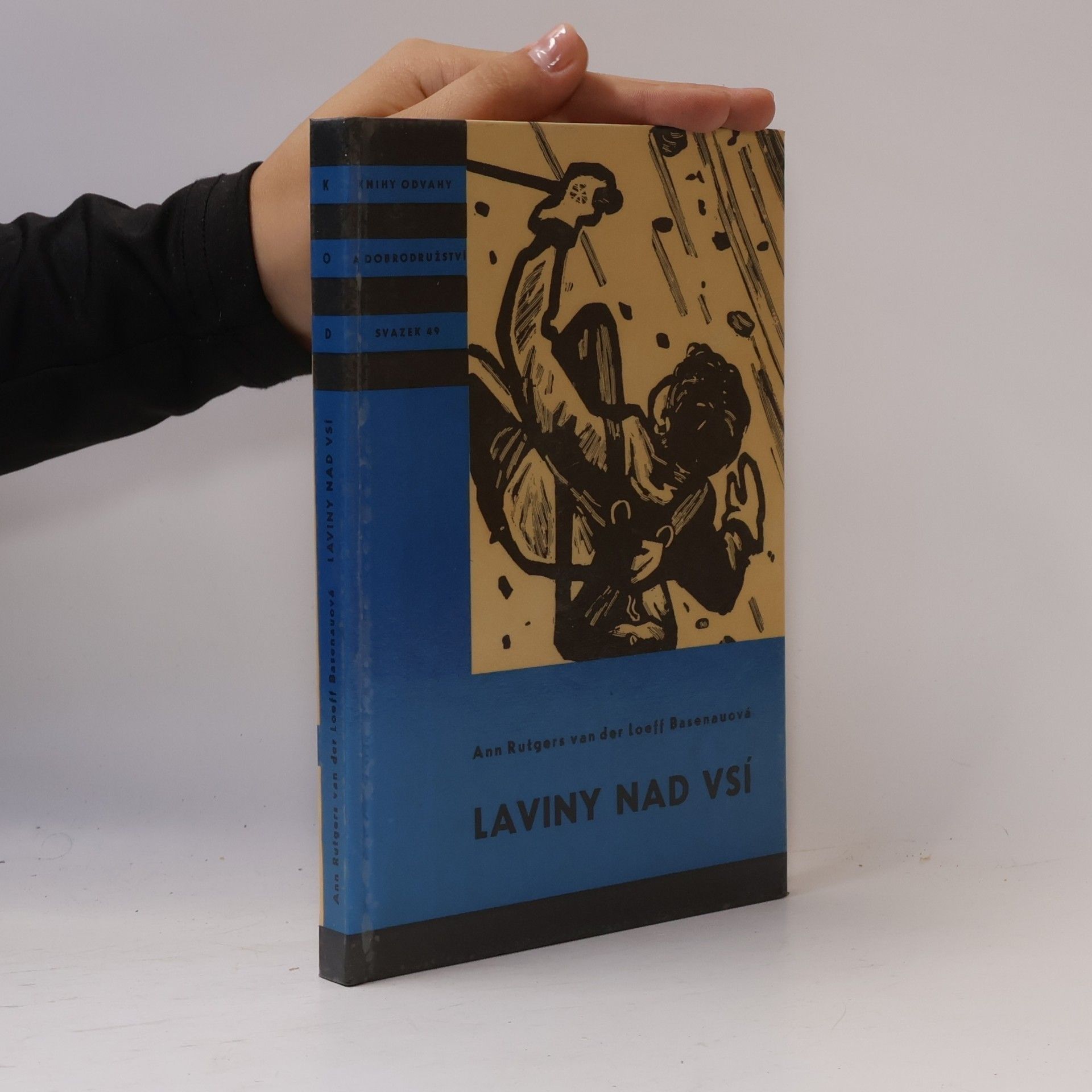 Ann Rutgers van der Loeff Basenauová Laviny nad vsí