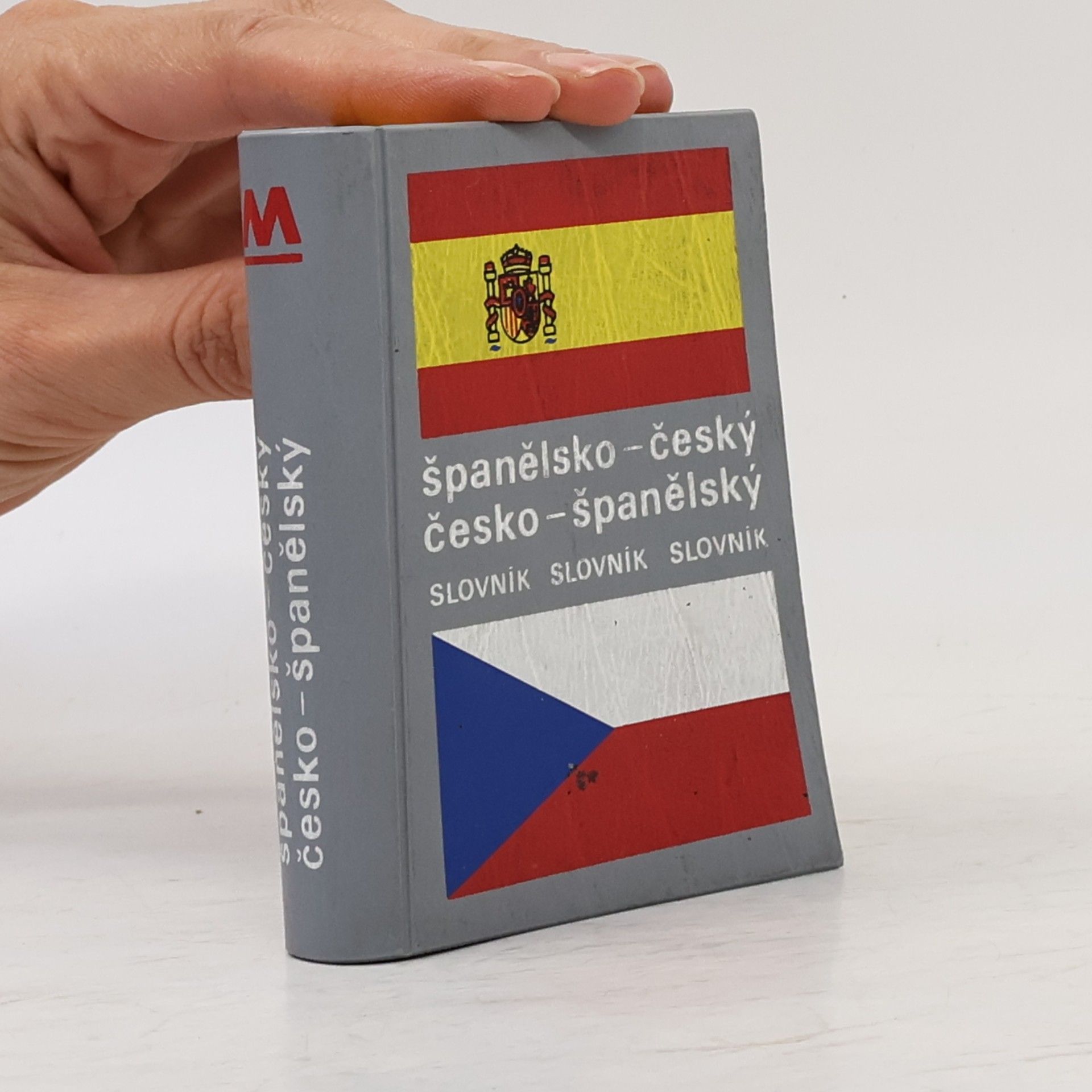 Miroslav Kupčík Španělsko-český, česko-španělský slovník = Diccionario espaňol-checo, checo-espaňol