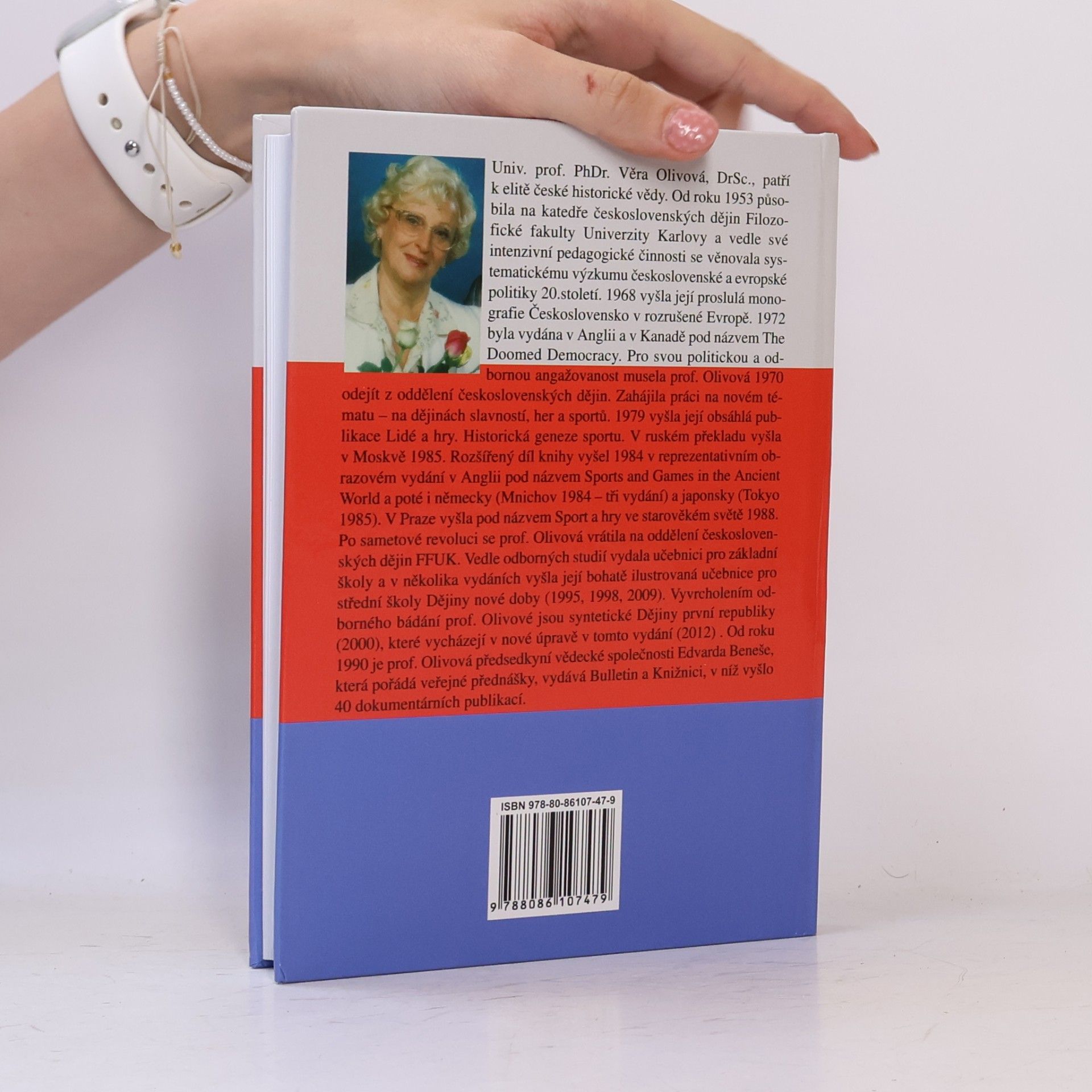 Věra Olivová Dějiny první republiky