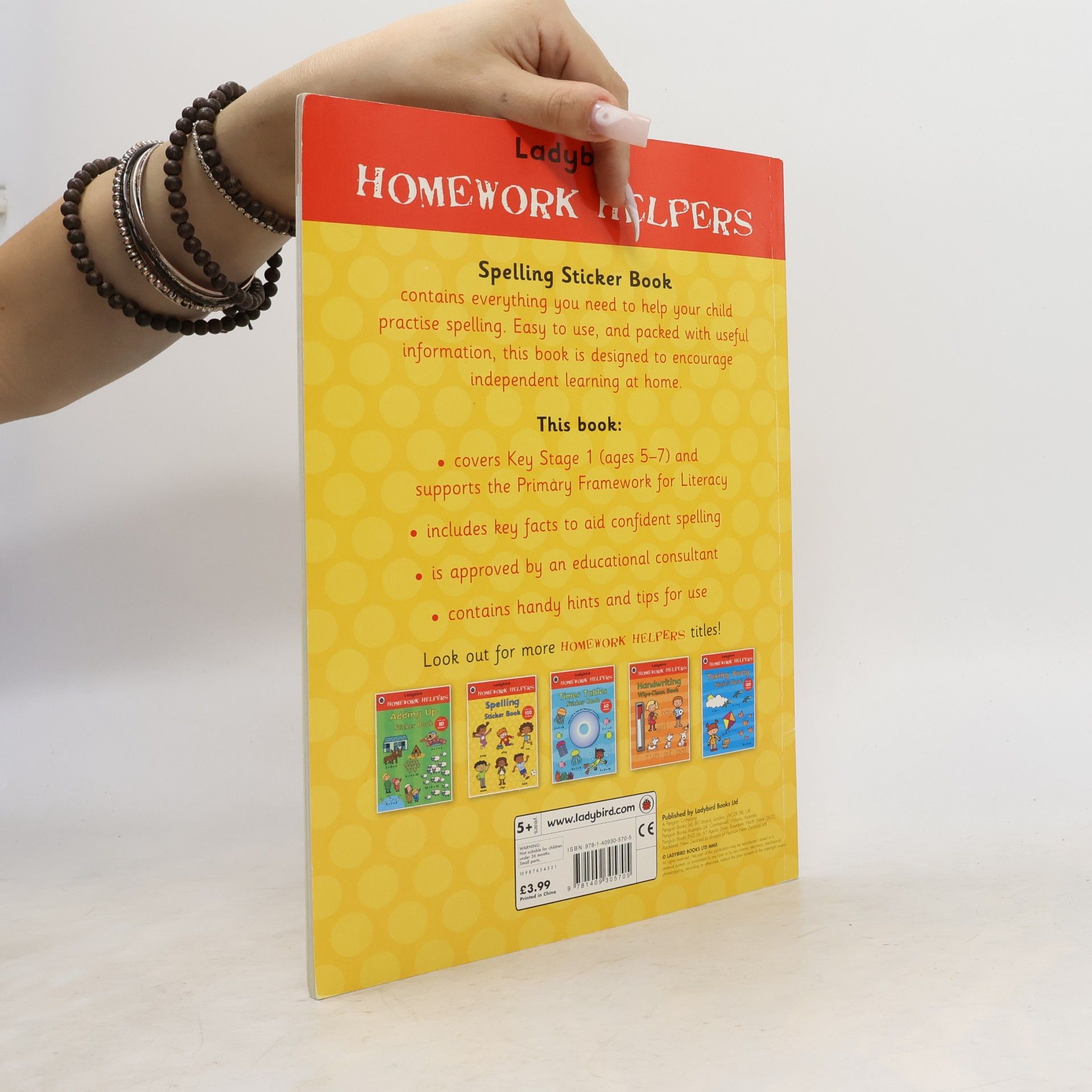 Ladybird Books Staff Homework Helpers: Spelling Sticker Book