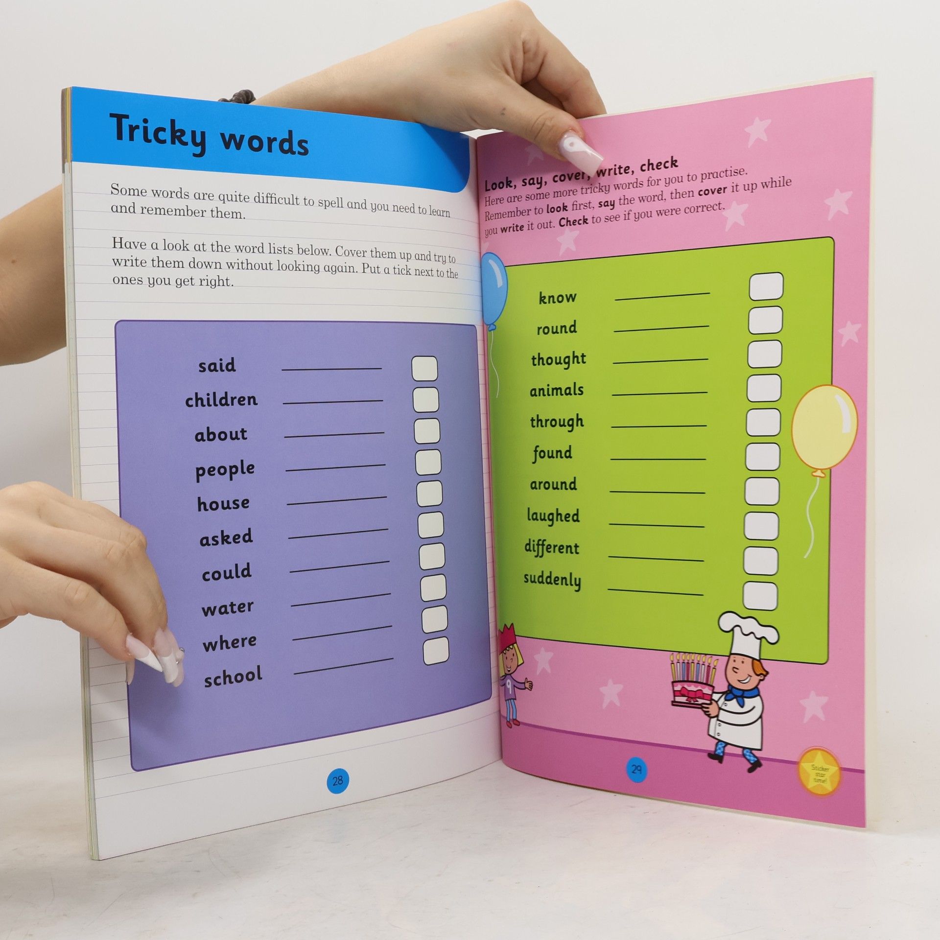 Ladybird Books Staff Homework Helpers: Spelling Sticker Book