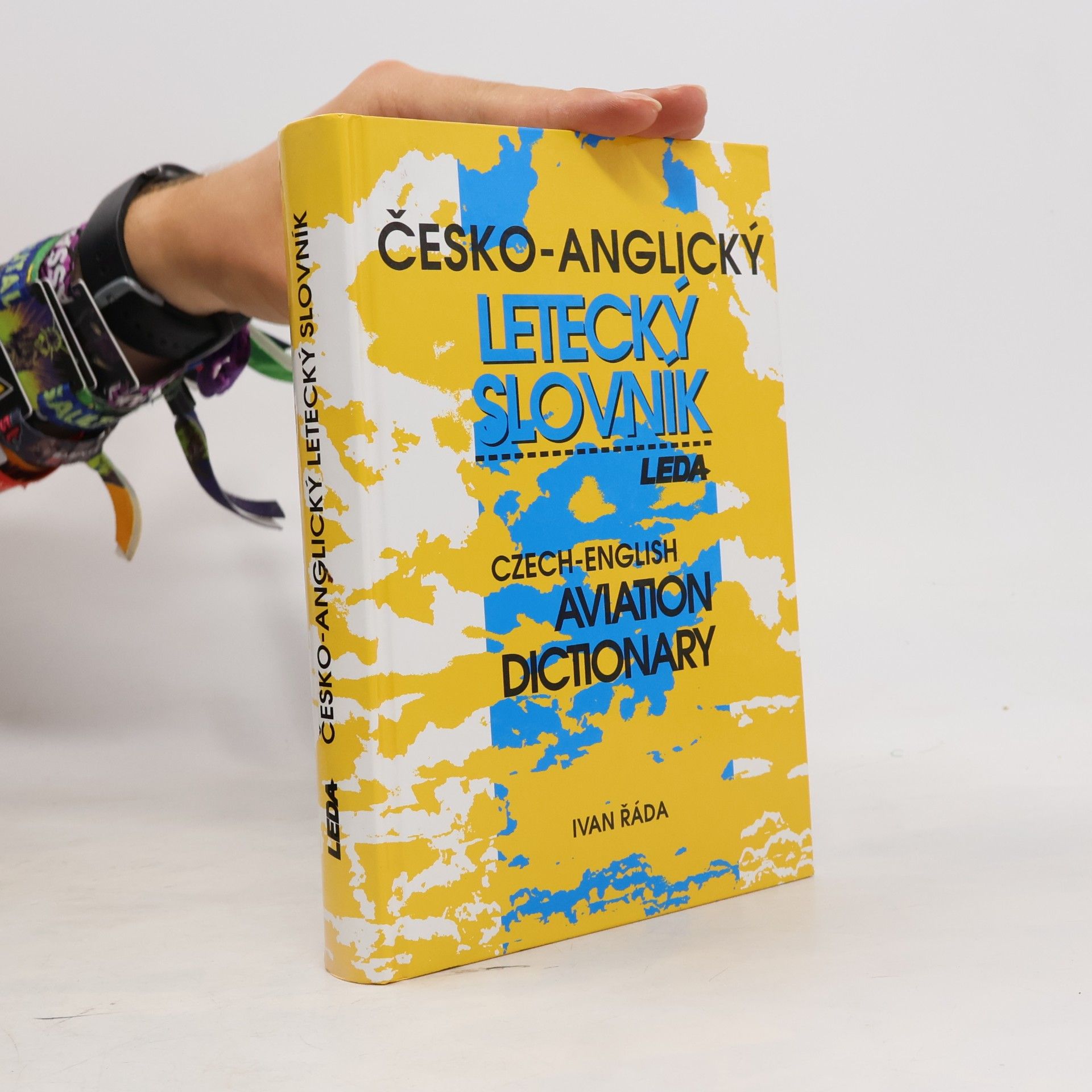 Ivan Řáda Česko anglický letecký slovník