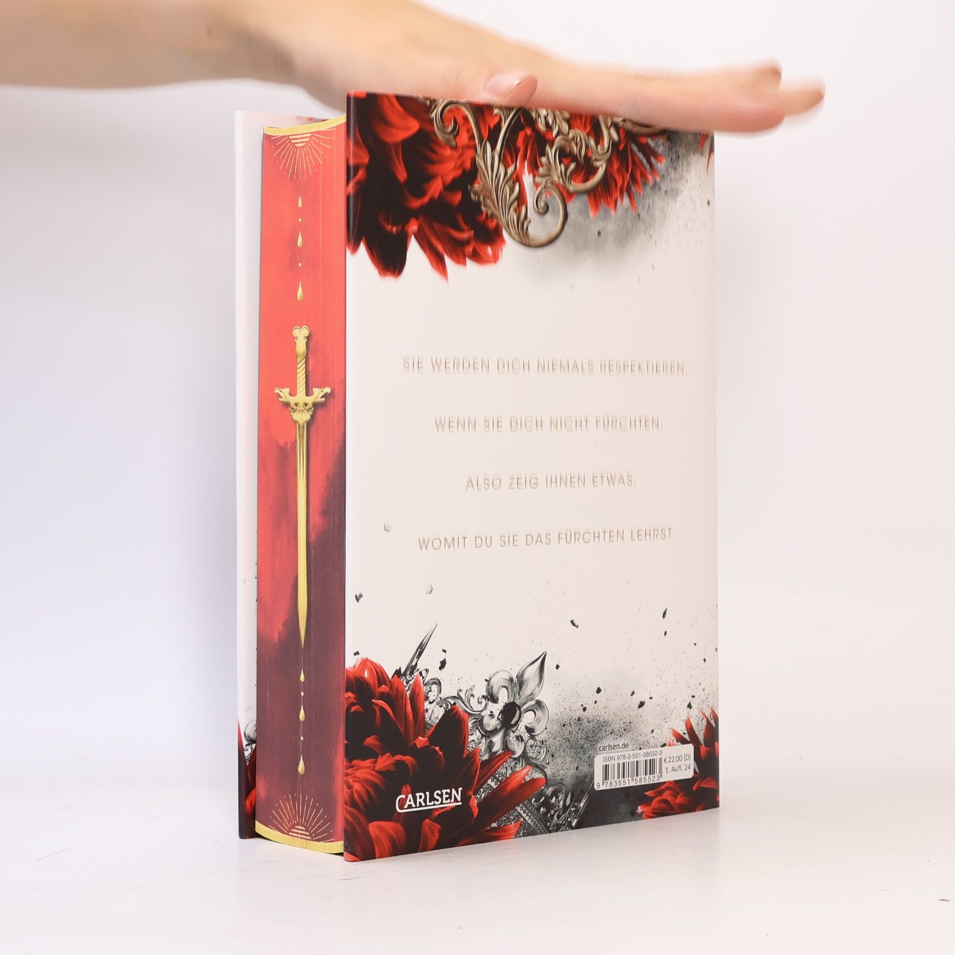 Carissa Broadbent The Ashes and the Star-Cursed King