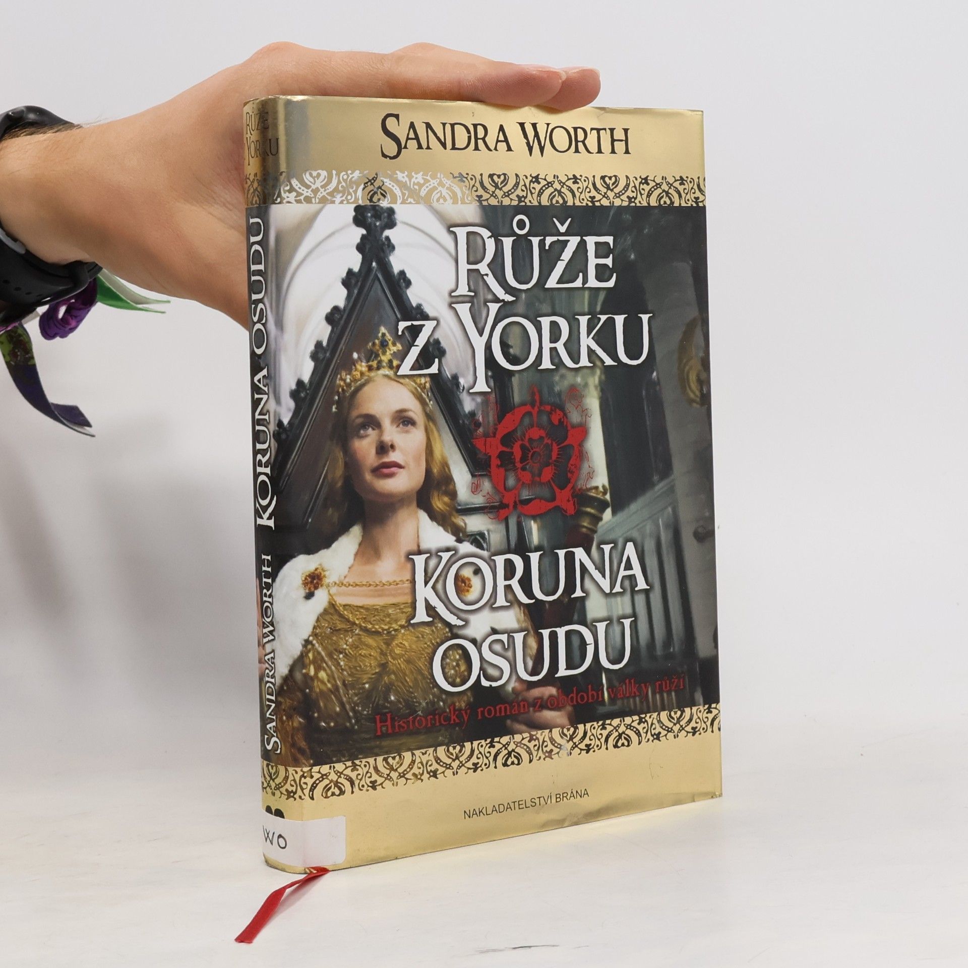 Růže z Yorku. Historický román z období války růží. Koruna osudu