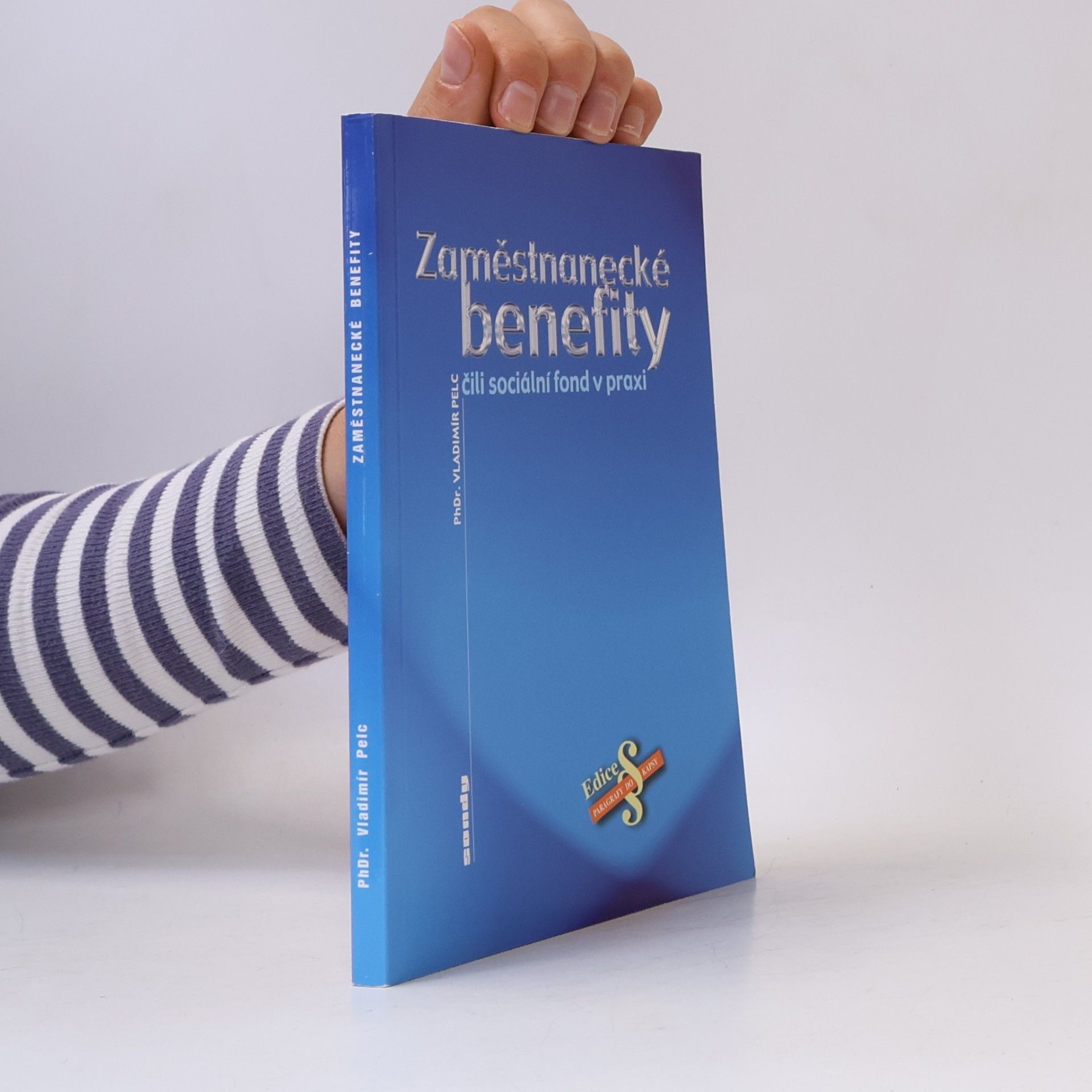Zaměstnanecké benefity