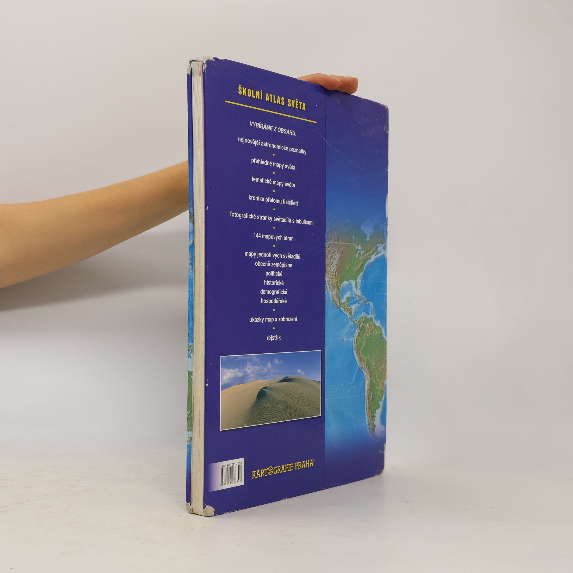 Kolektív autorov Školní atlas světa