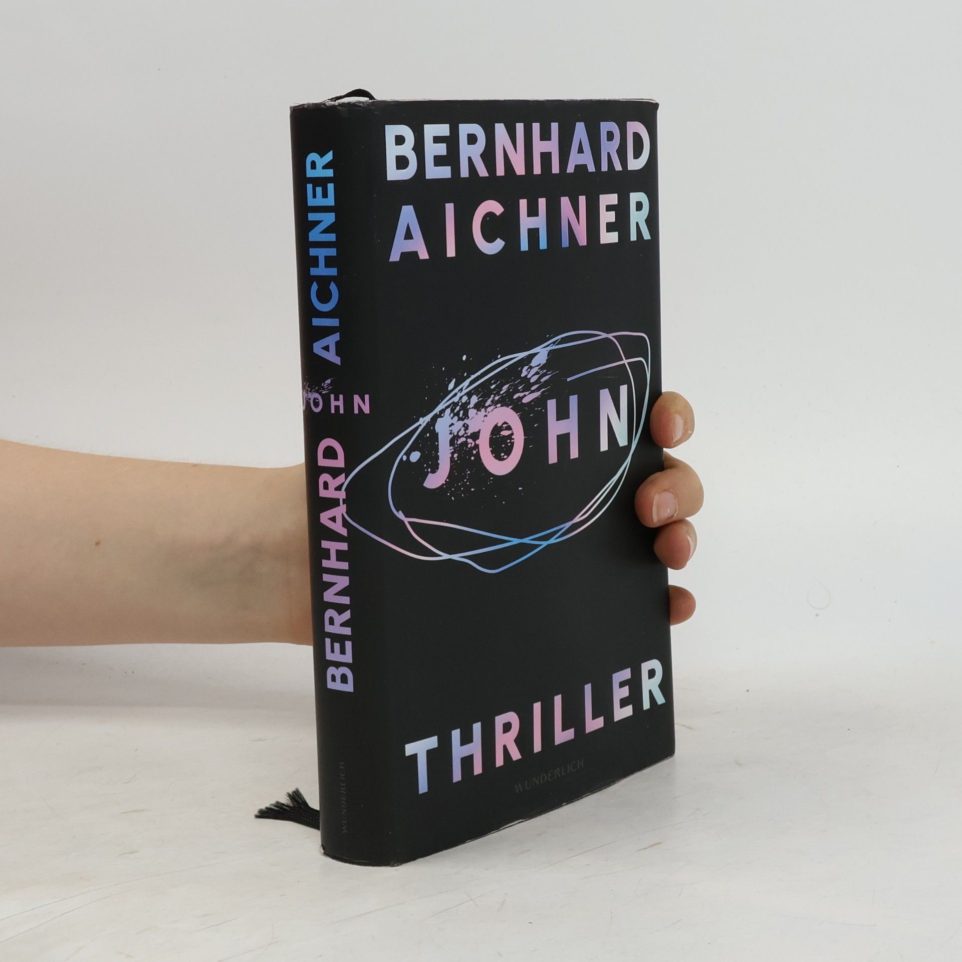 Bernhard Aichner John