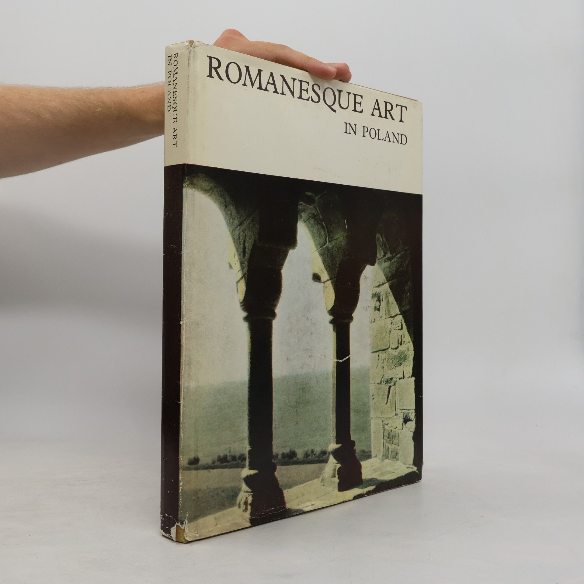 Romanesque Art in Poland