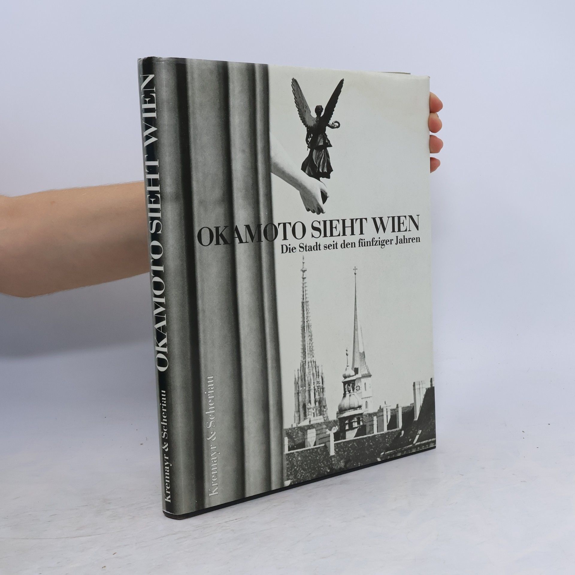 Yoichi R. Okamoto Okamoto sieht Wien