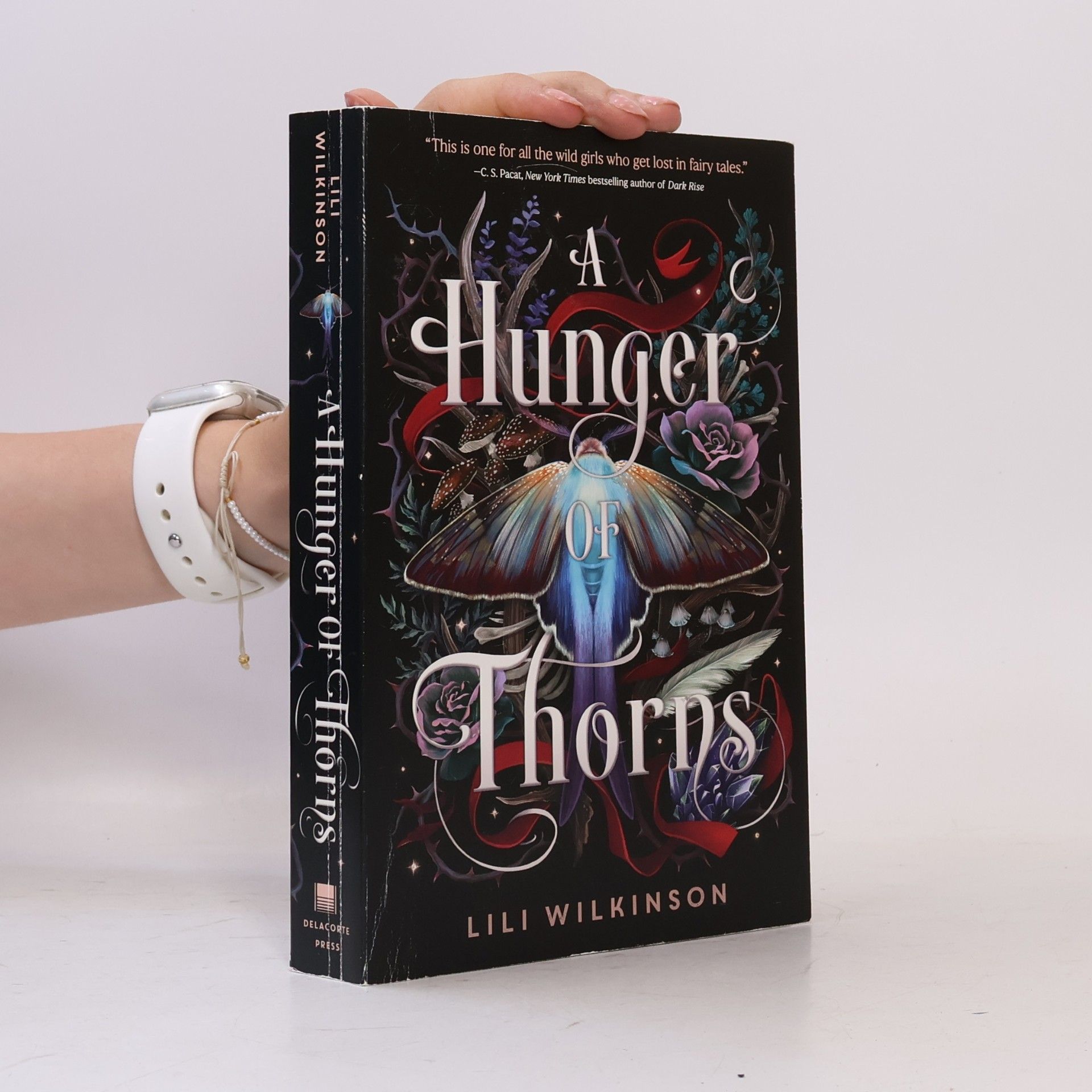 Lili Wilkinson A Hunger of Thorns