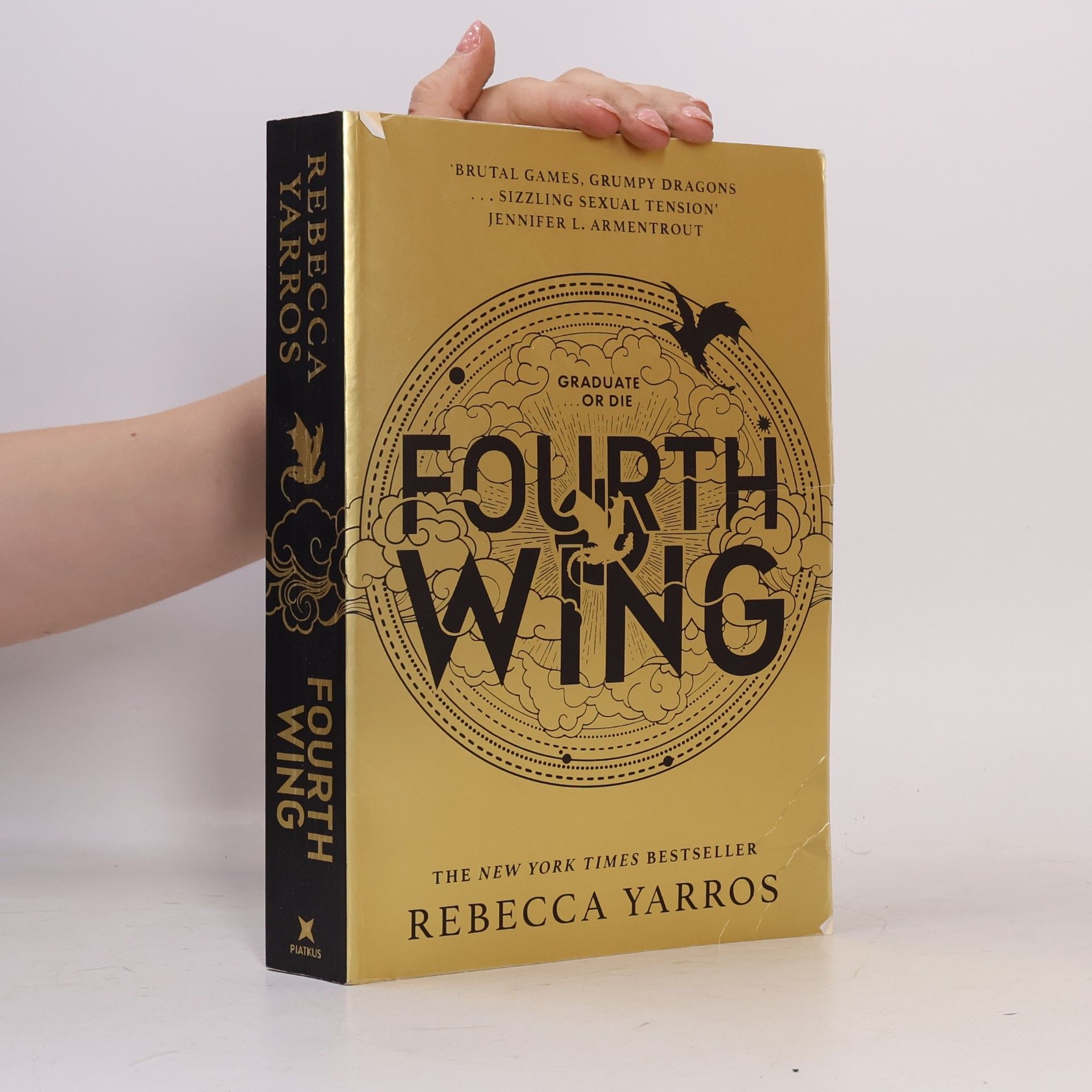Rebecca Yarros Fourth Wing