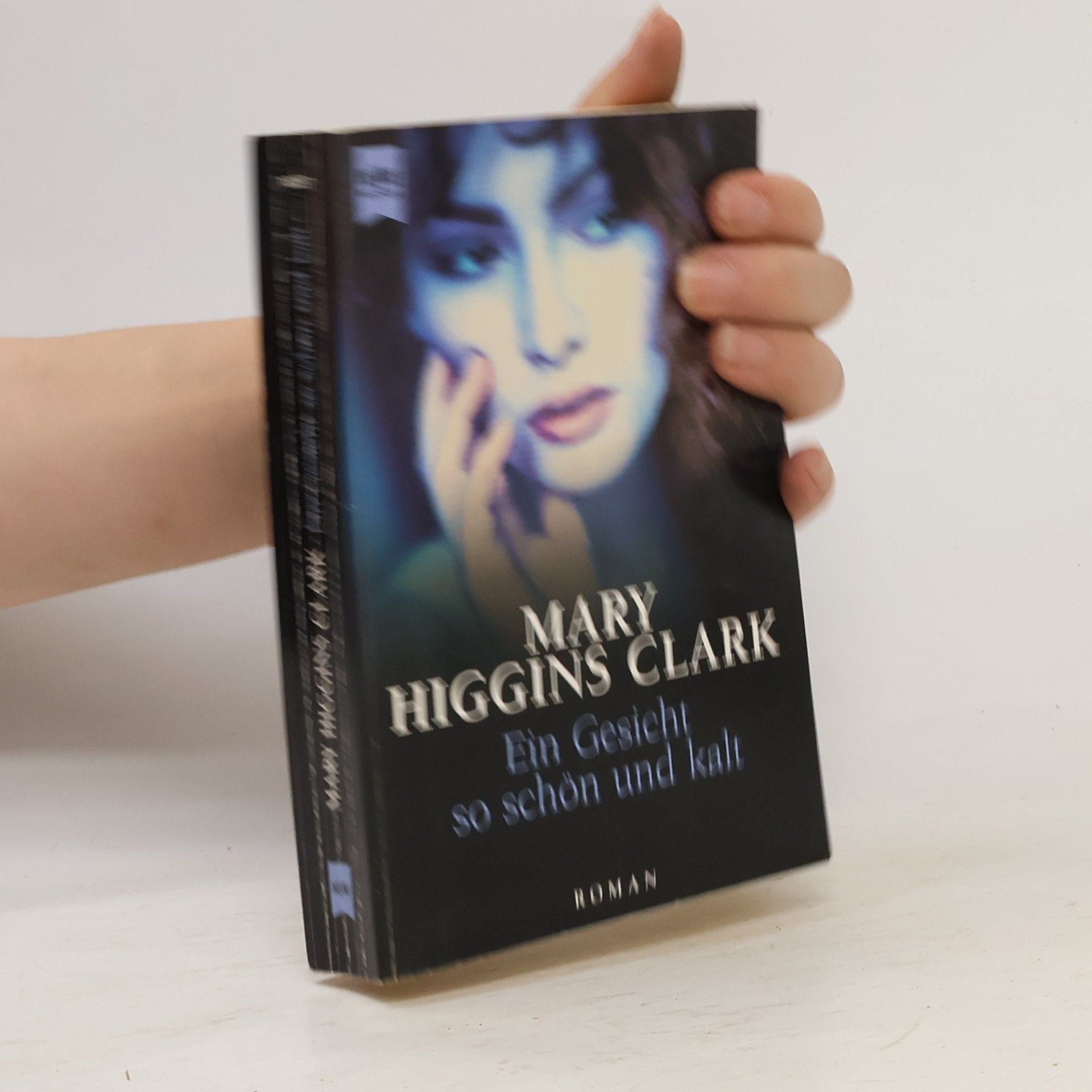 Mary Higgins Clark Ein Gesicht so schön und kalt