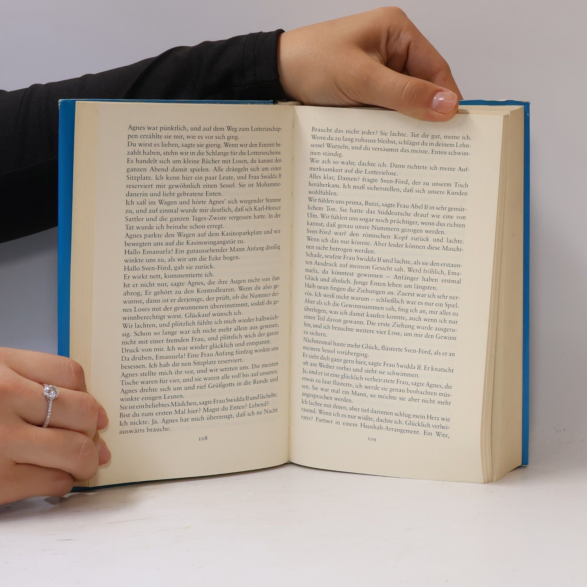 Jürg Laederach Emanuel. Wörterbuch des hingerissenen Flaneurs
