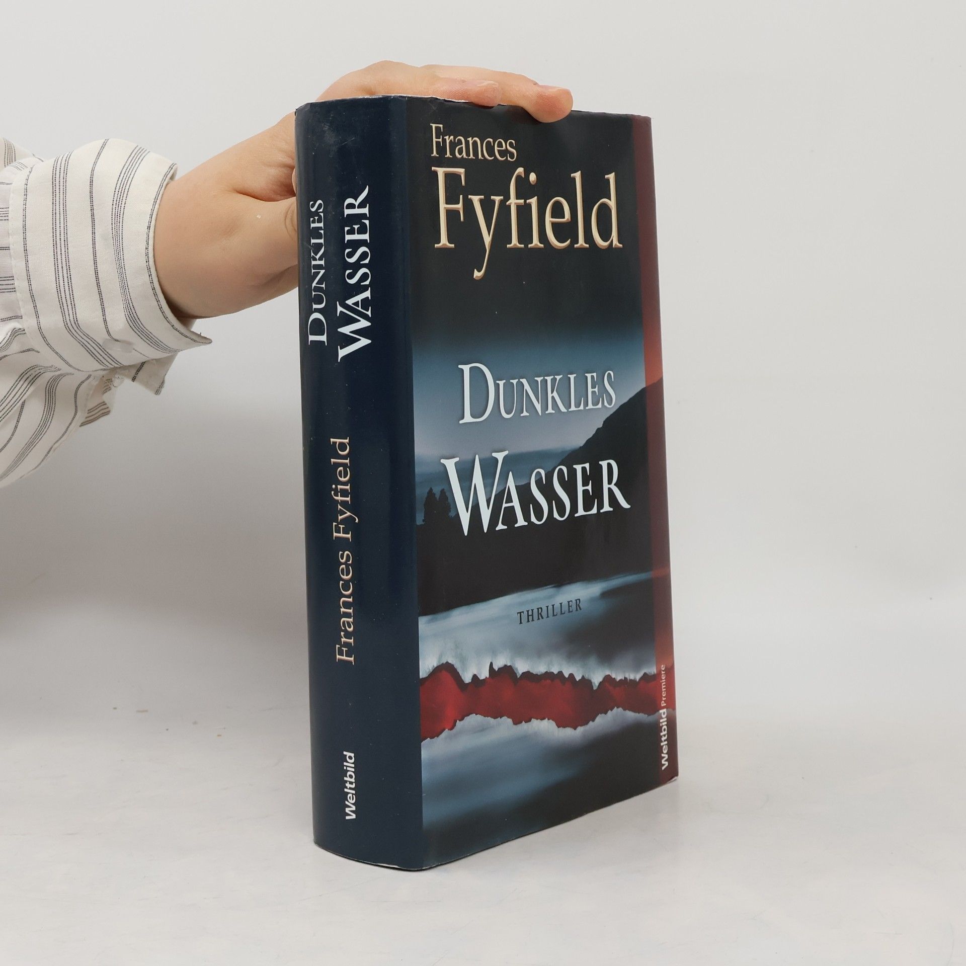 Frances Fyfield Dunkles Wasser