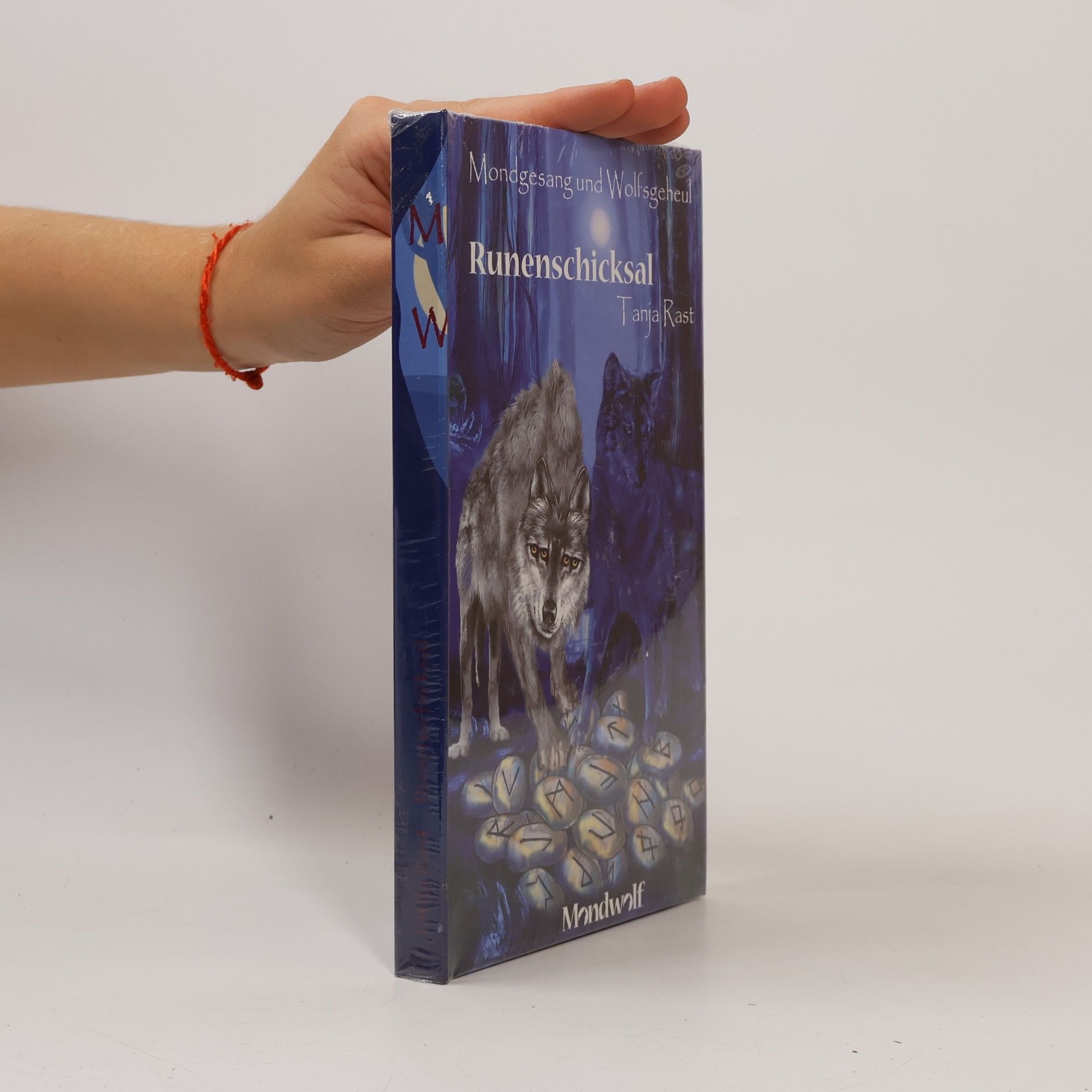Mondgesang und Wolfsgeheul: Runenschicksal