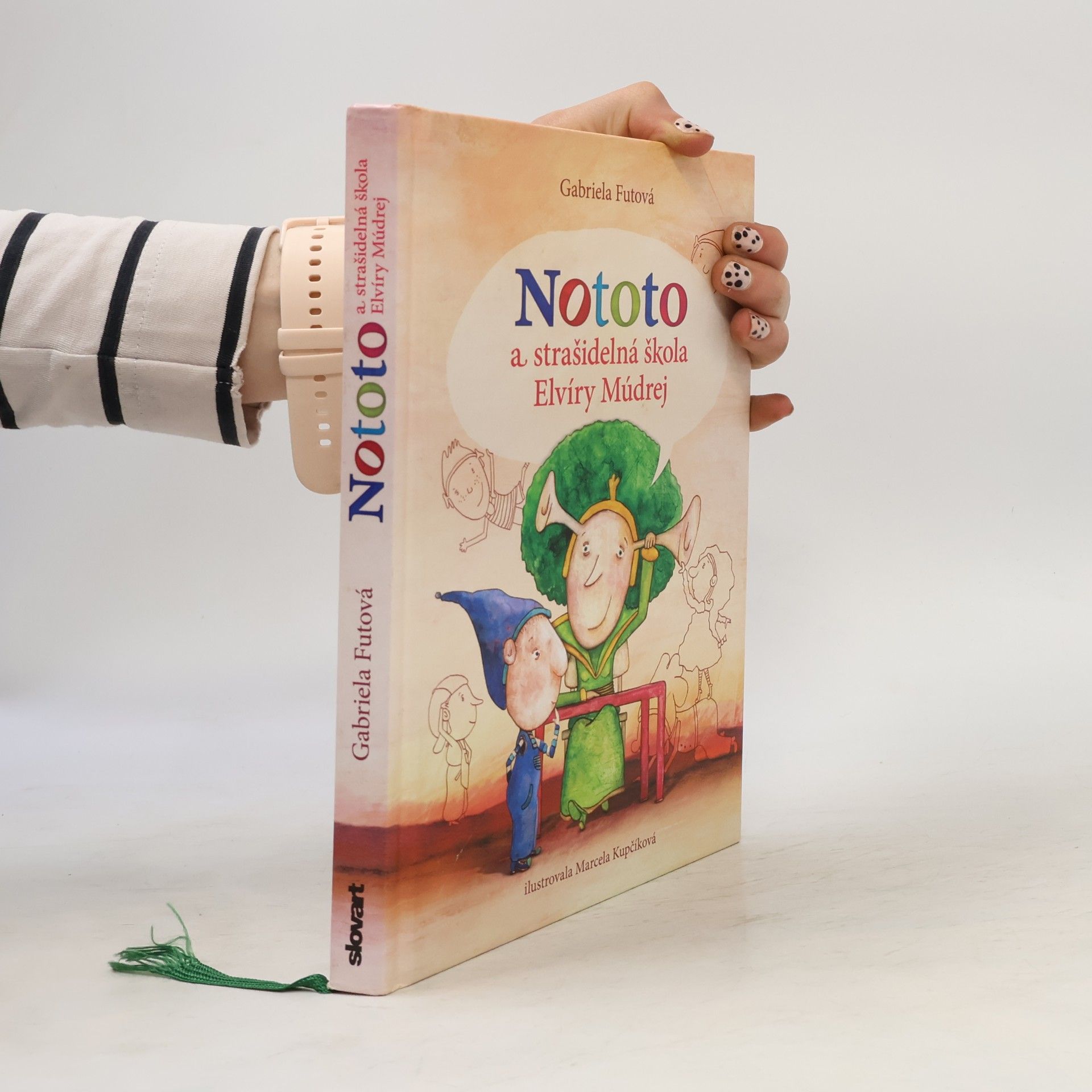 Nototo a strašidelná škola Elvíry Múdrej