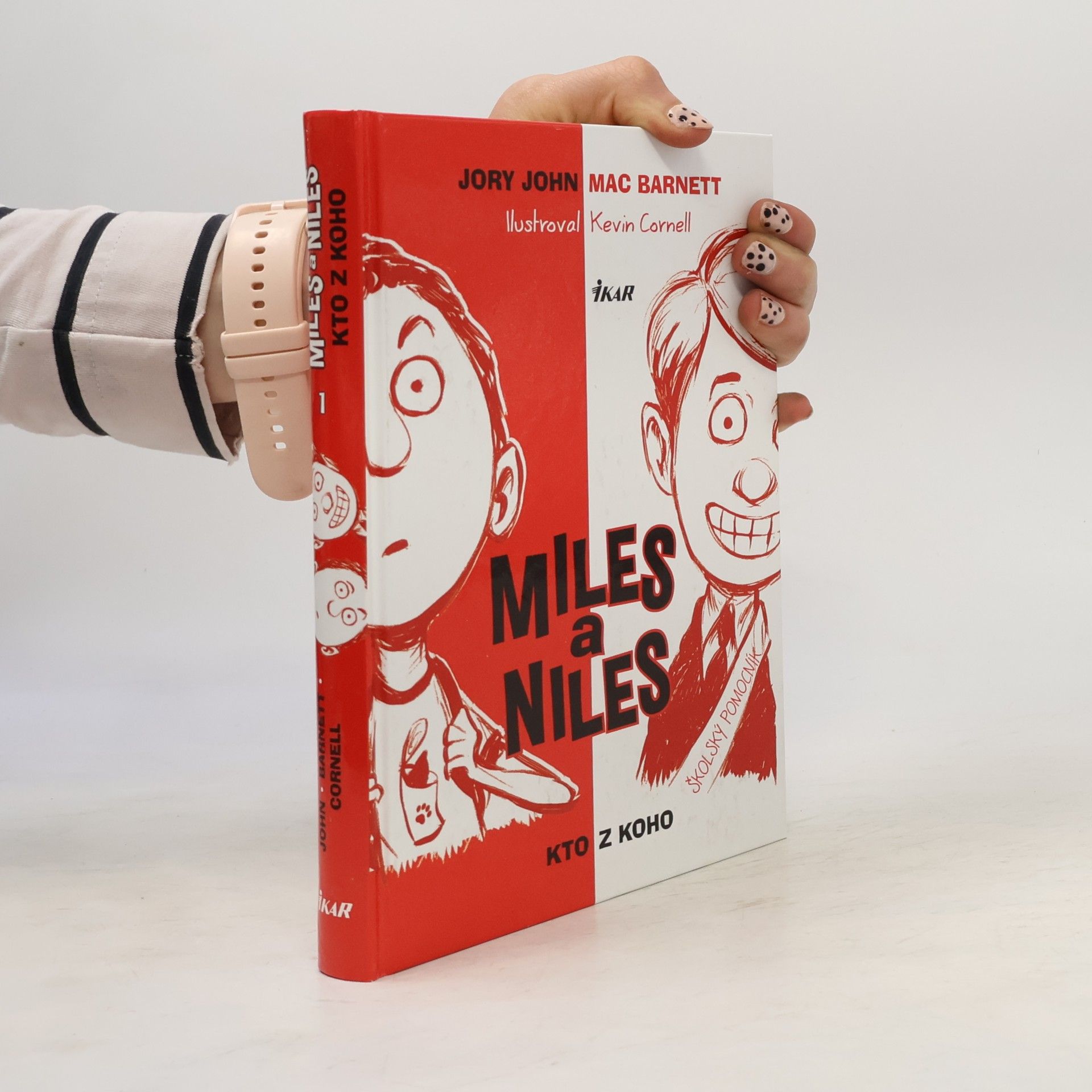 Mac Barnett Miles a Niles: Kto z koho